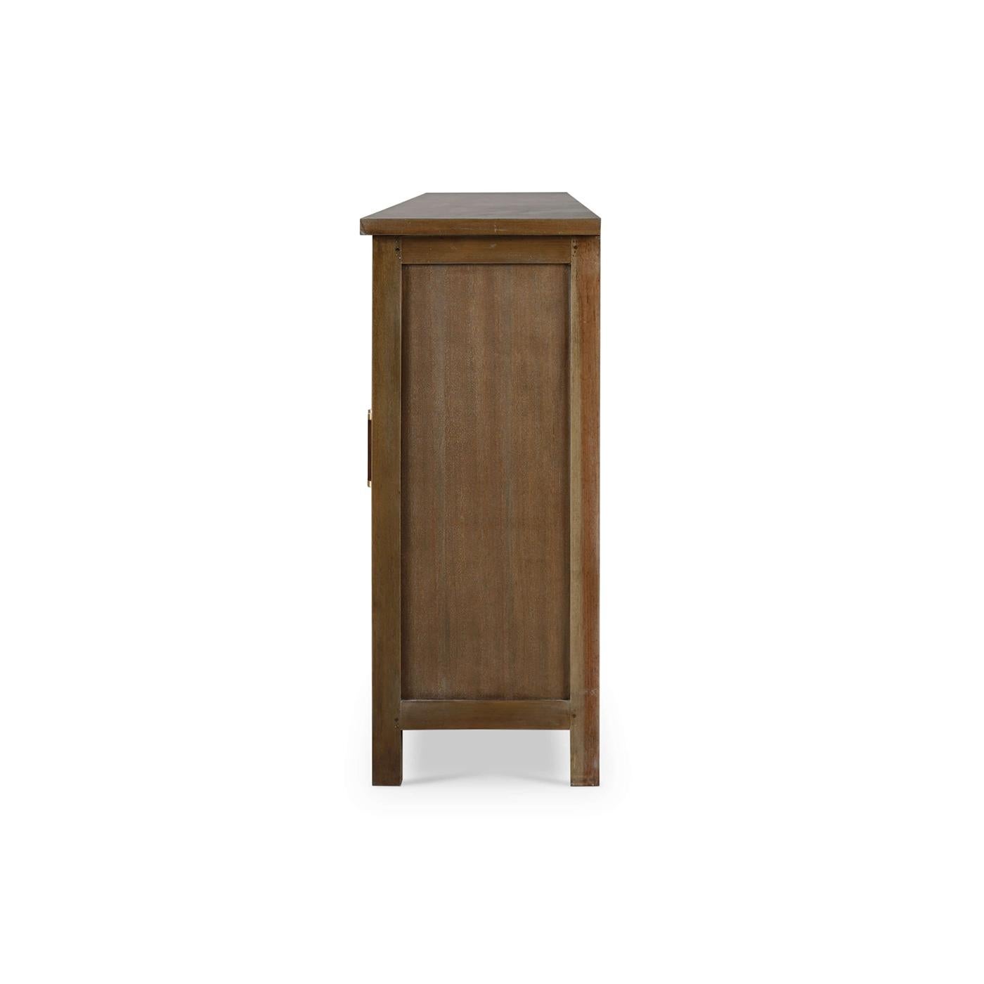 Aparador rústico de madera con puertas de cristal en Nuevo estado para la venta en Westwood, NJ