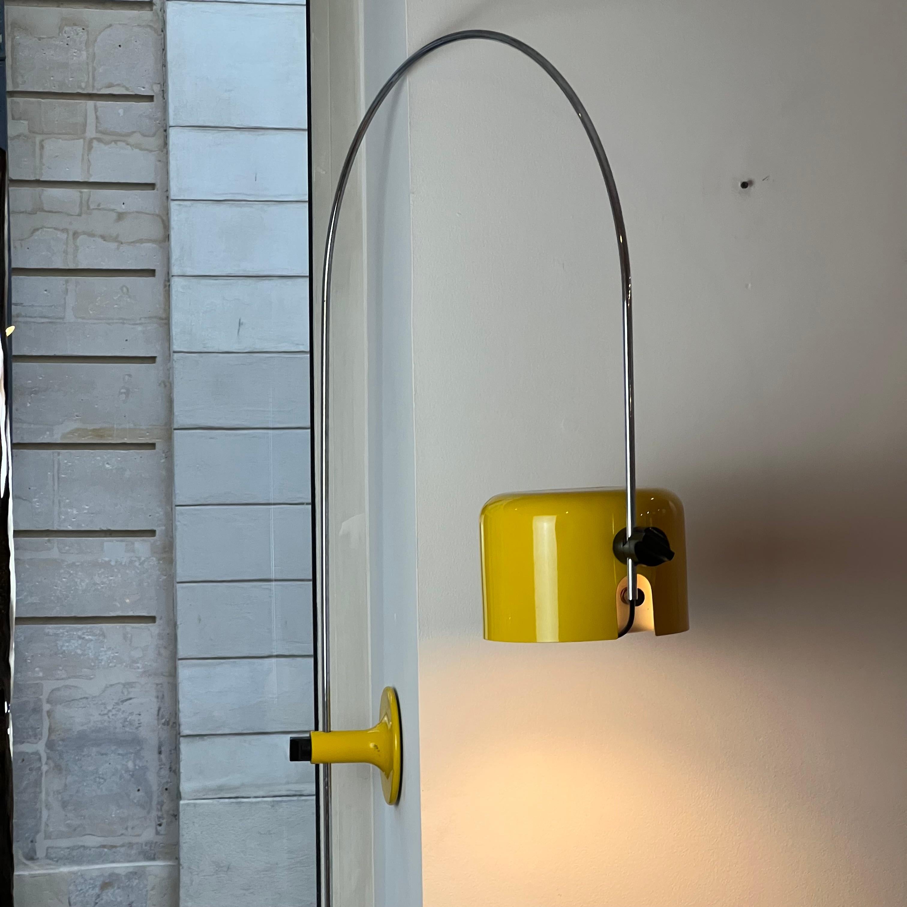 Coupe 1158 wall lamp by Joe Colombo for Oluce Italy 1967 In Excellent Condition For Sale In PARIS, FR