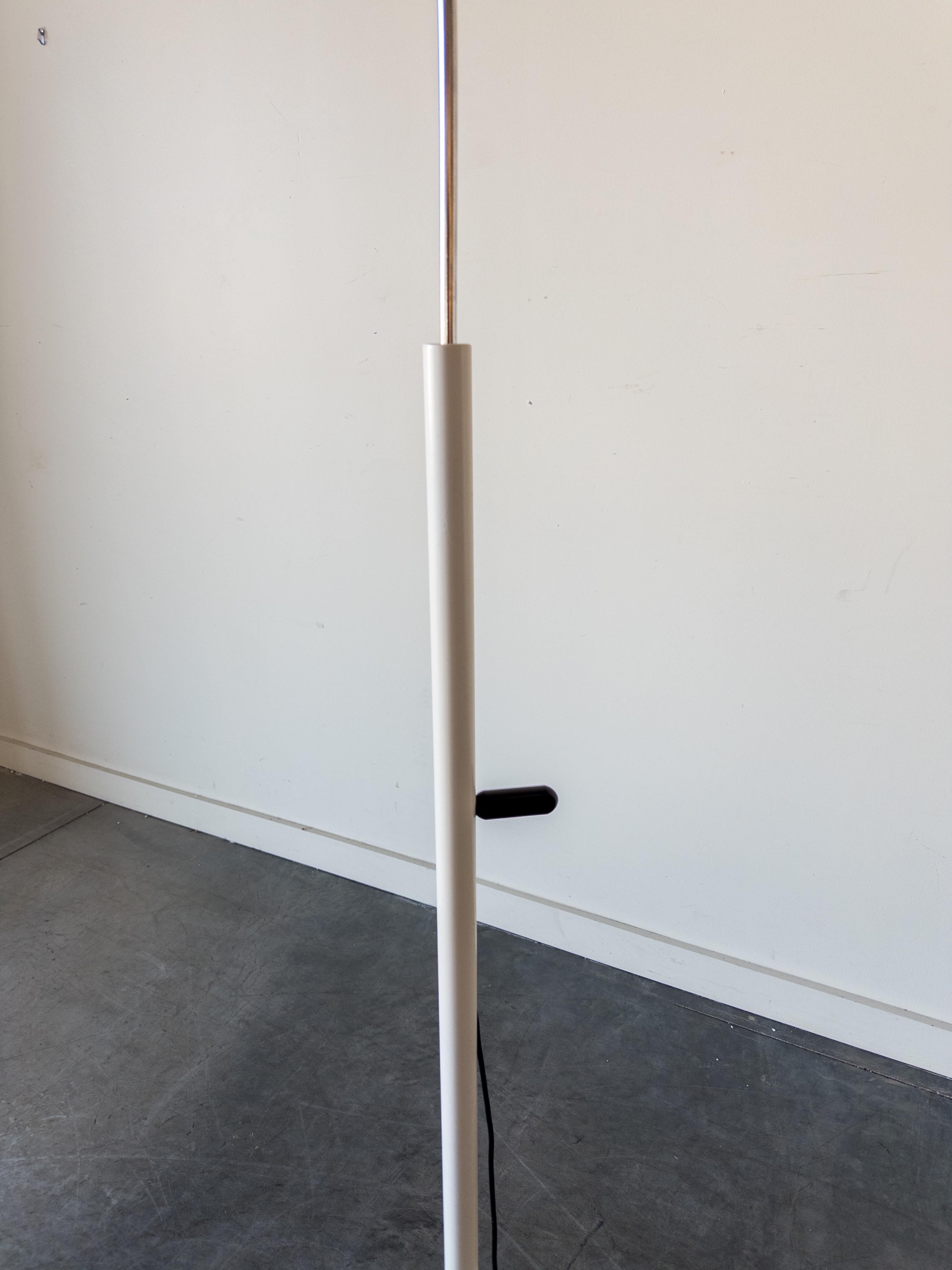 Stehlampe Coupe von Joe Colombo für O-Luce im Zustand „Gut“ im Angebot in New York, NY
