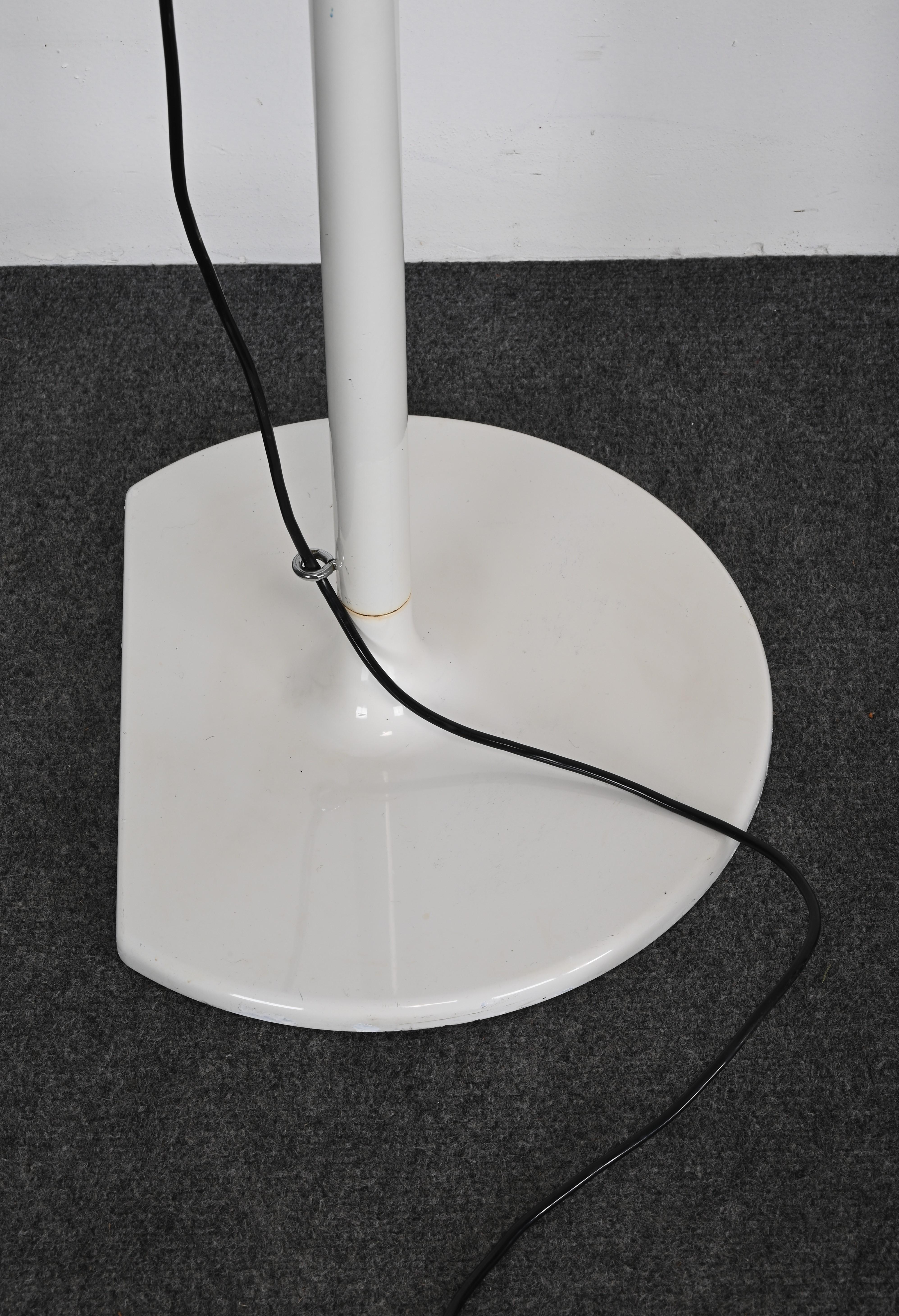 Coupe Floor Lamp Designed by Joe Colombo, Italy, 1967 For Sale 5