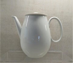 Coupe Rhythm Tea Pot by Raymond Loewy for Continental China Rosenthal Germany