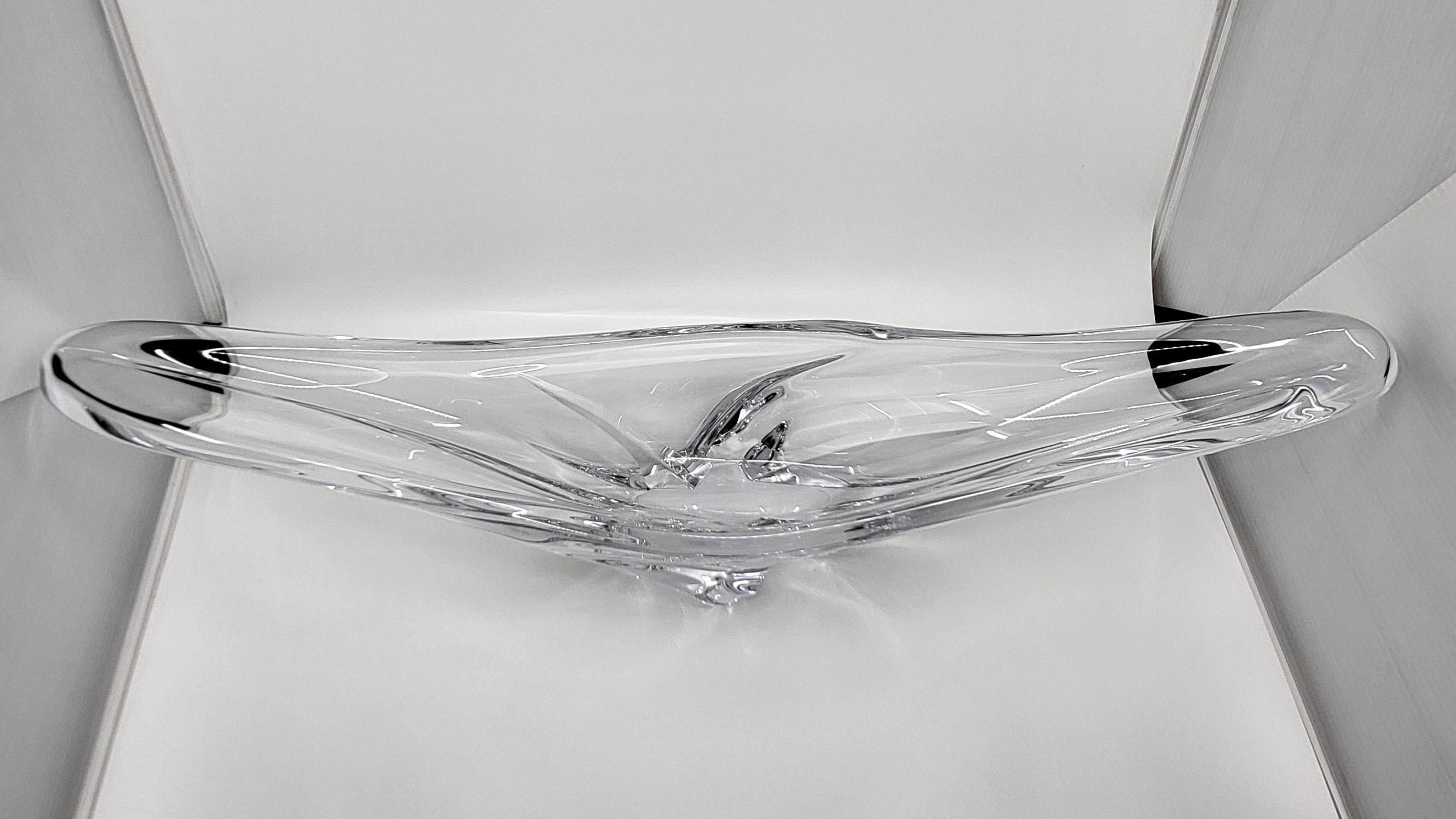 Coupe sculpturale Daum Nancy  en cristal Français 20iè Siècles en vente 3