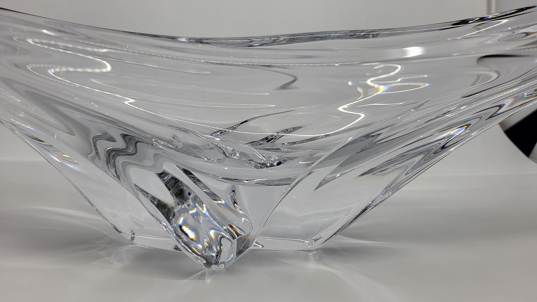 20ième siècle Coupe sculpturale Daum Nancy  en cristal Français 20iè Siècles en vente