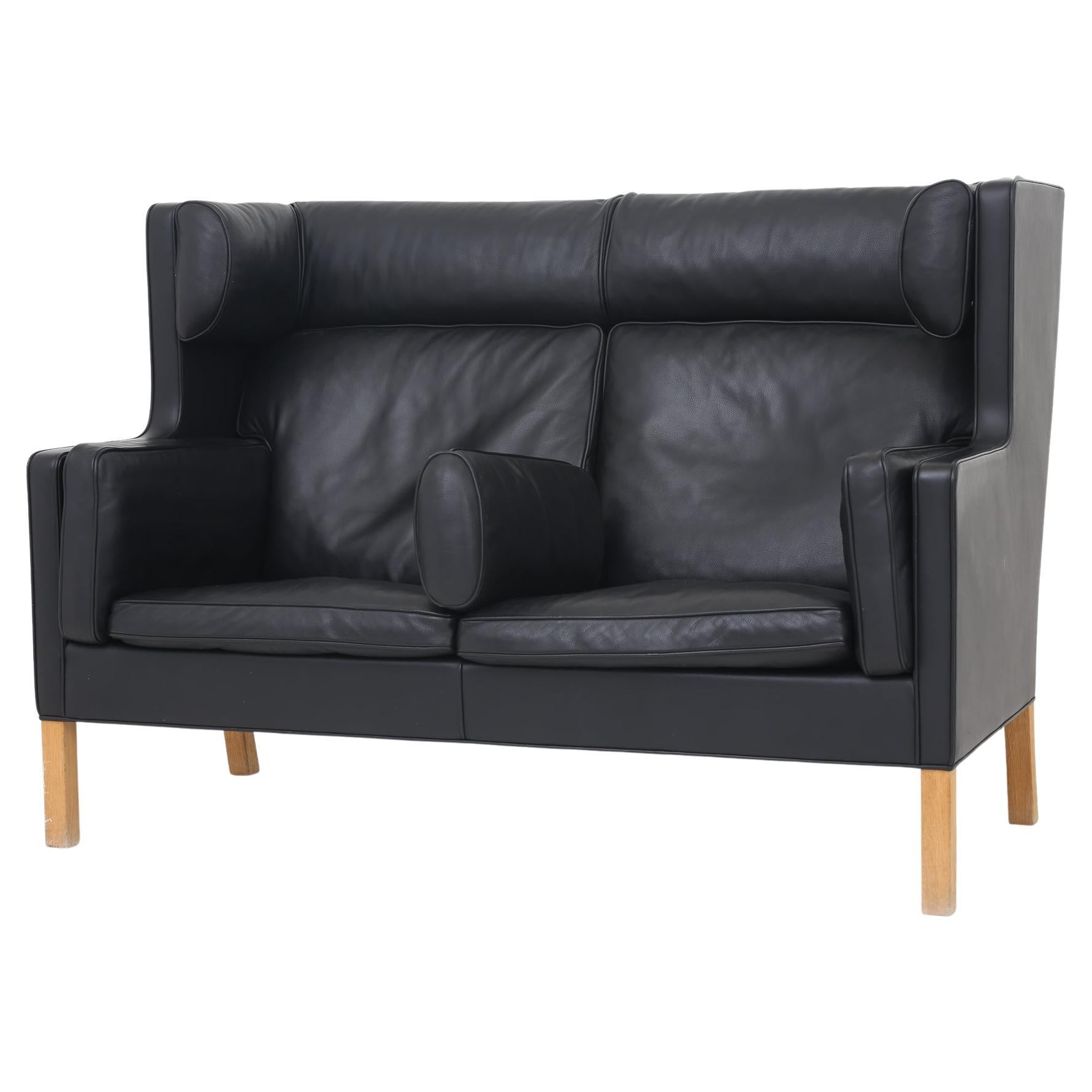Coupé Sofa by Børge Mogensen For Sale