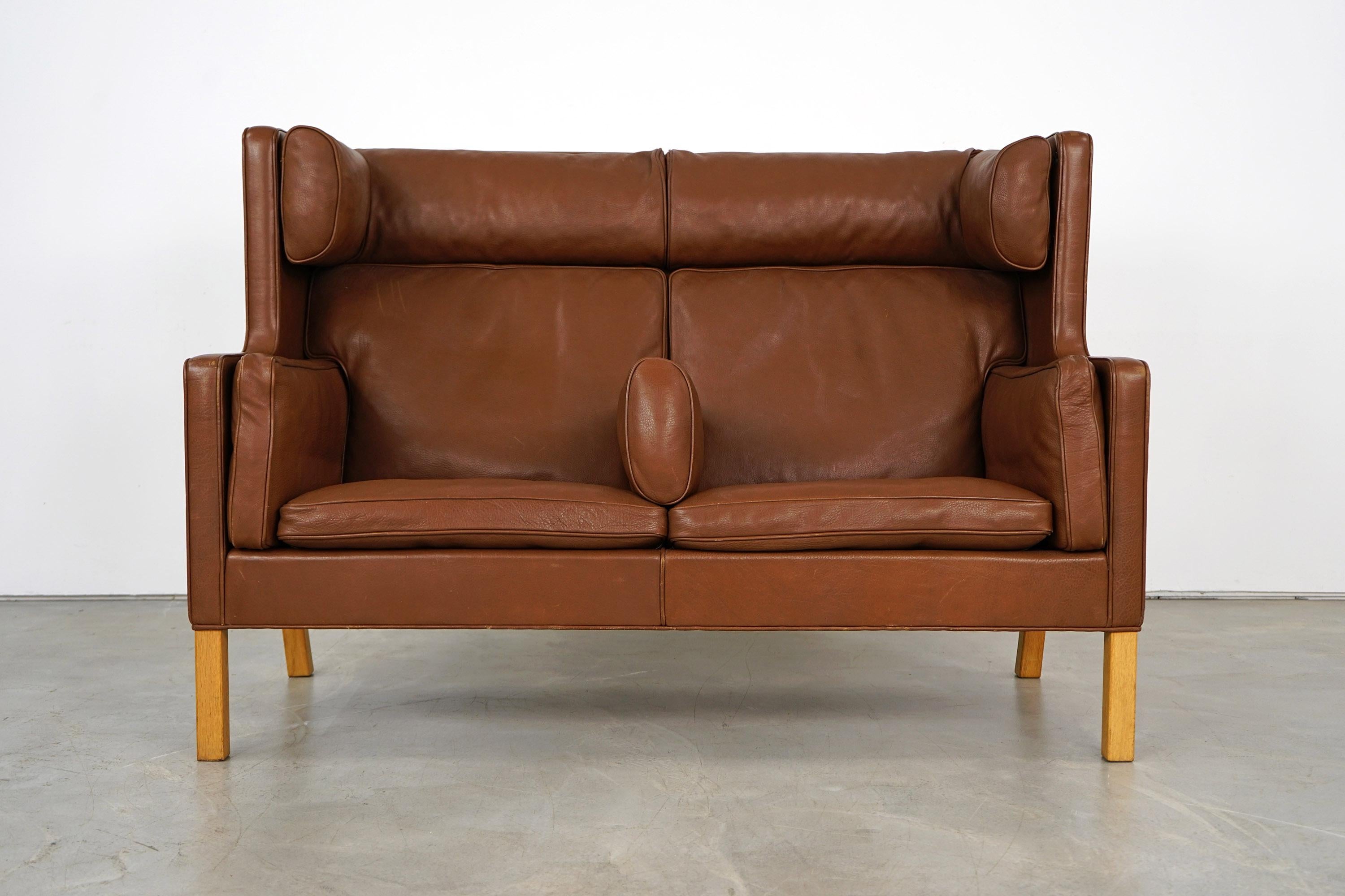 Danish Coupe Two-Seat Sofa by Børge Mogensen for Fredericia, 1970s