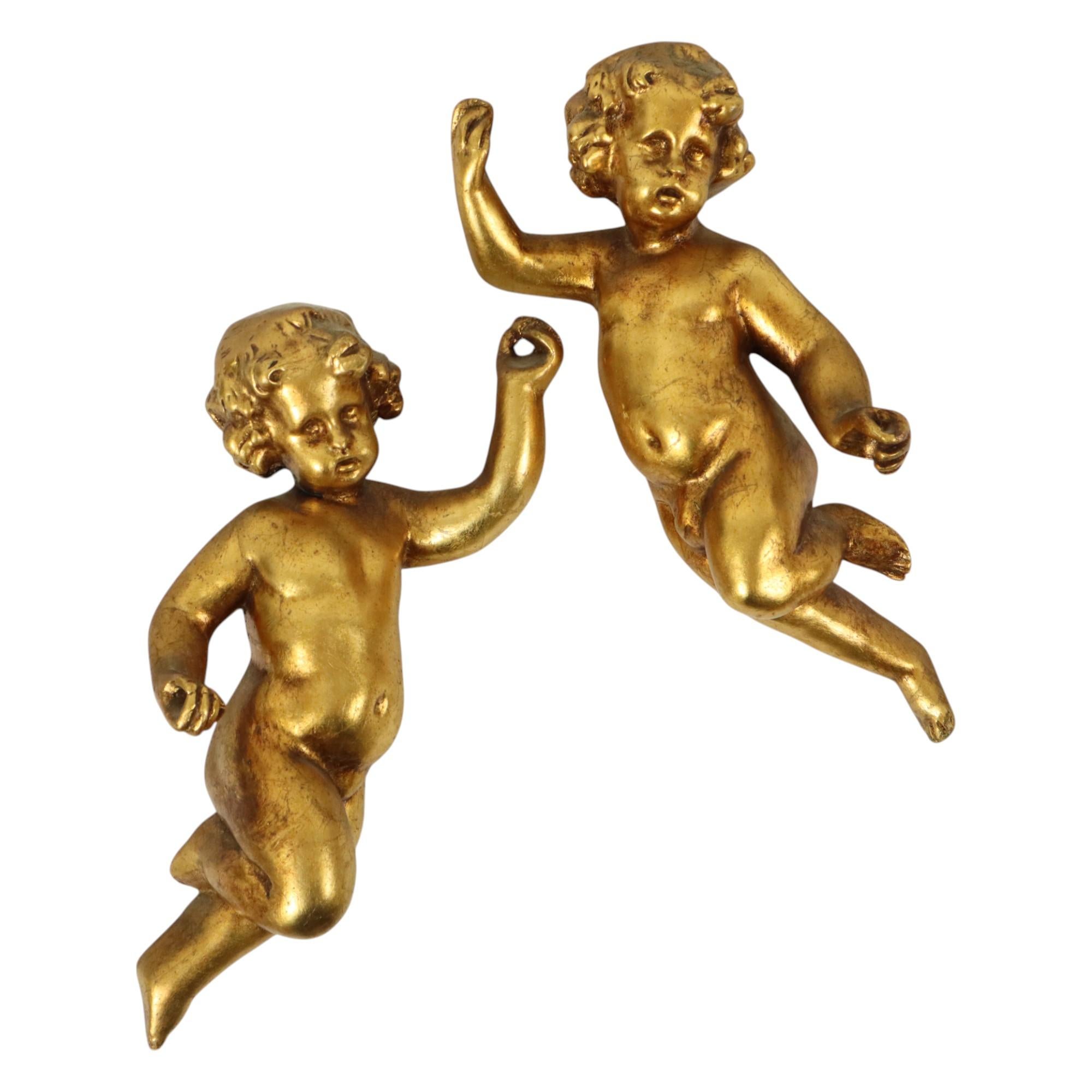 Paar Engel Putti Statuen Blattgold vergoldet Stuck 29cm im Angebot 4