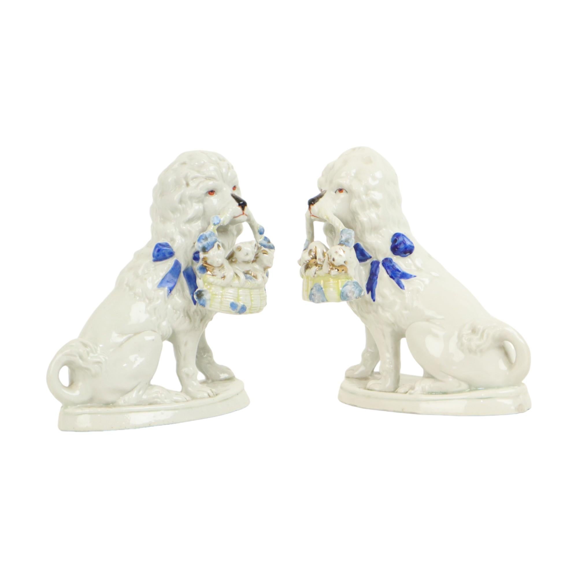 Couple Dogs Poodle Statues Porcelain 19th Century Art Nouveau Germany For Sale 1