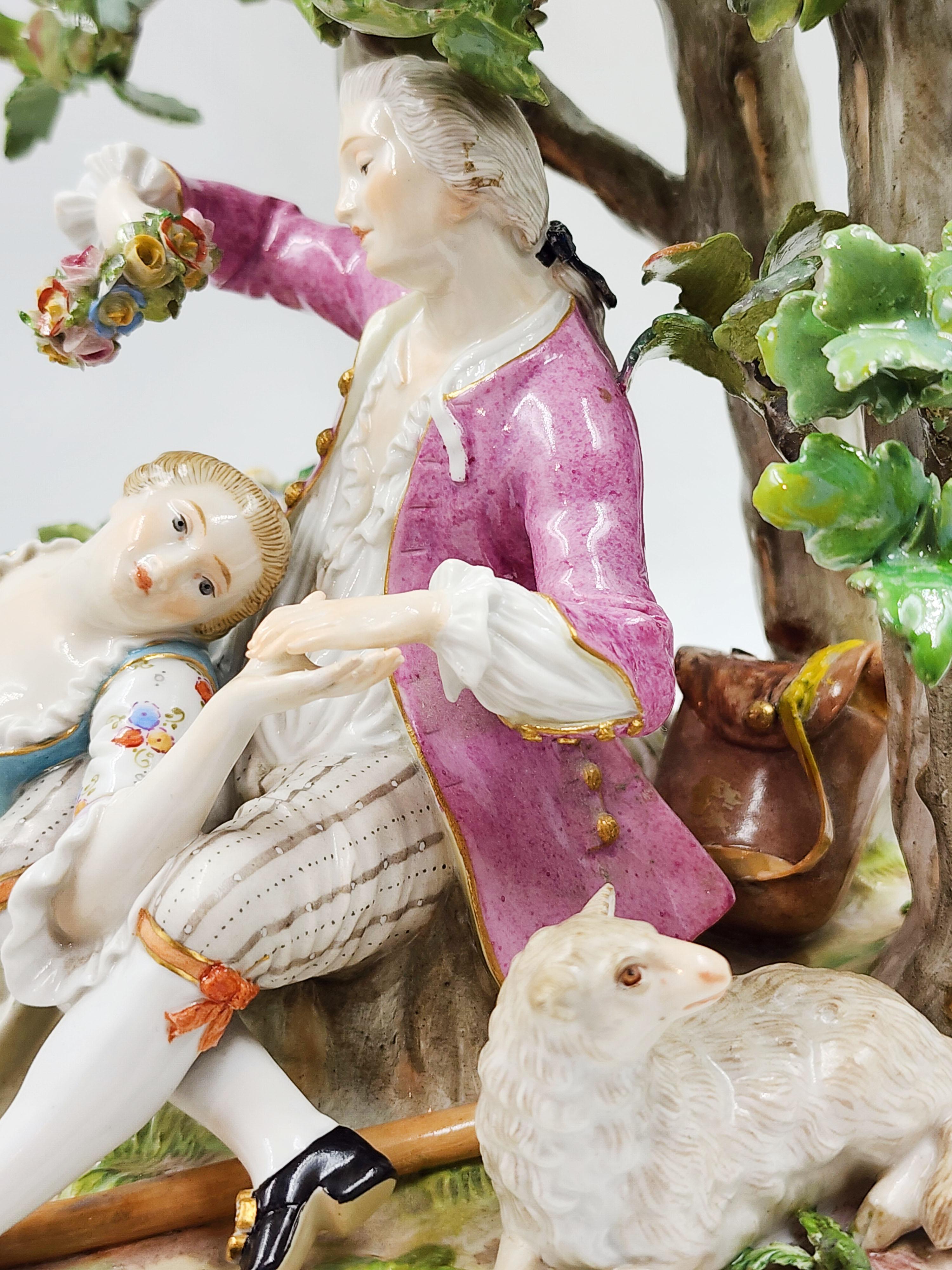 Figura di coppia in Meissen Porcelain, Design di Johann Joachim Kaendler in vendita 2