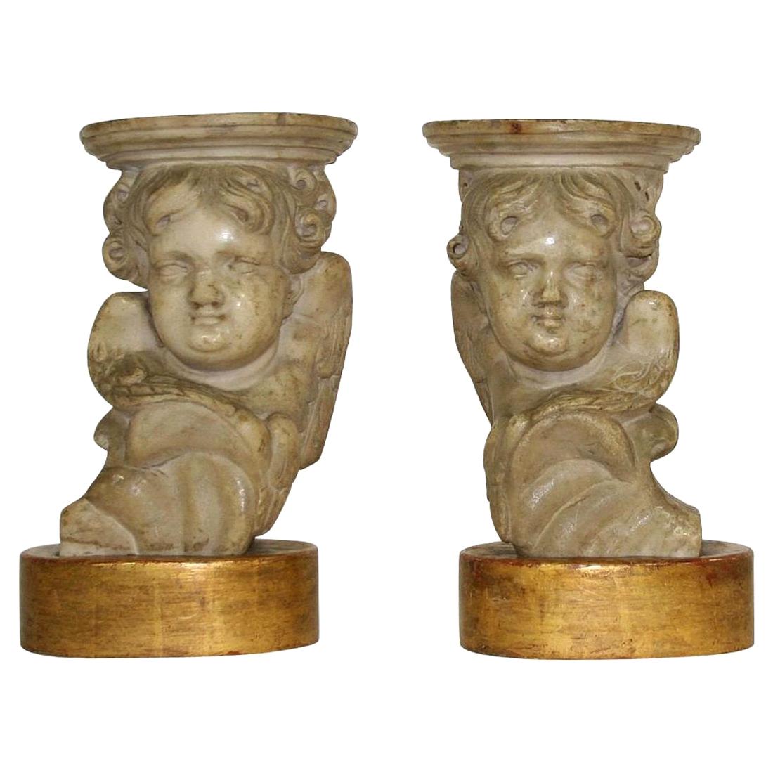 Couple of 17th-18th Century Italian Marble Angels