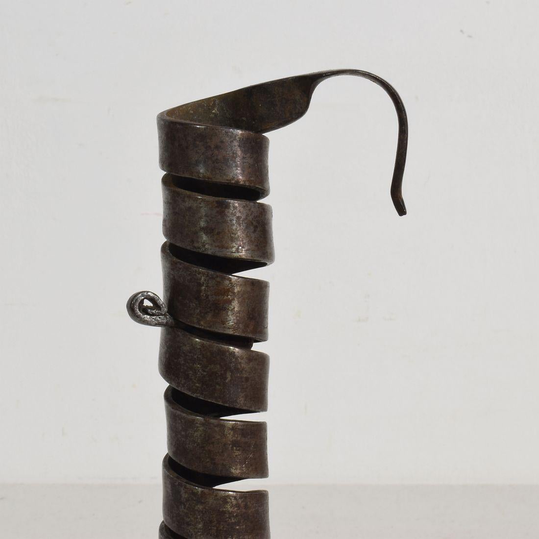Couple of 18th Century Adjustable Spiral Candlesticks, Rat De Cave 11