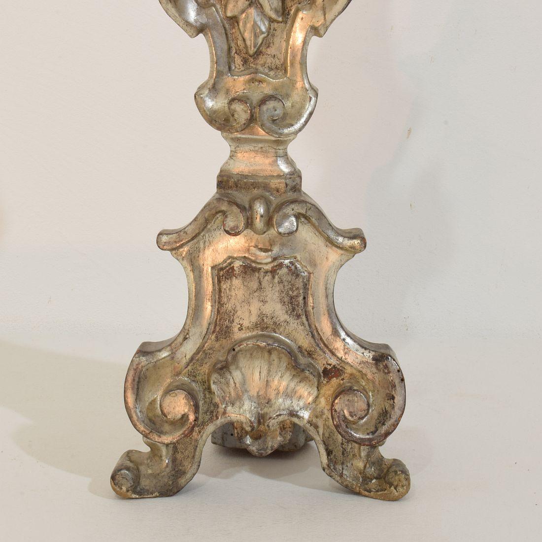 Couple of 18th Century Italian Baroque Carved Wooden And Silvered Candlesticks For Sale 6