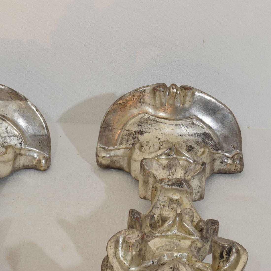 Couple of 18th Century Italian Baroque Carved Wooden And Silvered Candlesticks For Sale 15
