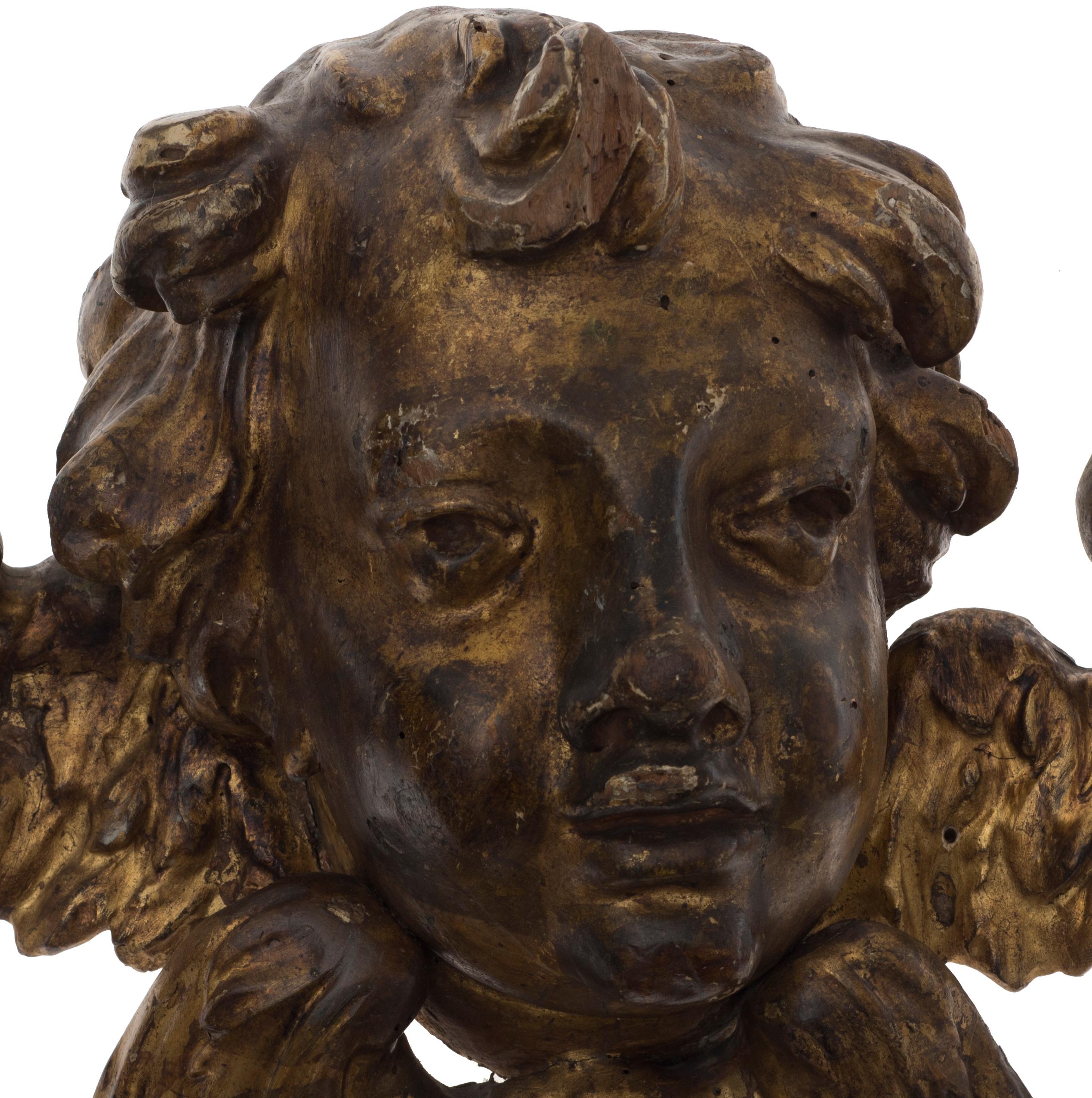 18th Century and Earlier Pair of Ancient Wooden Gilded Angel Heads, 18th Century For Sale