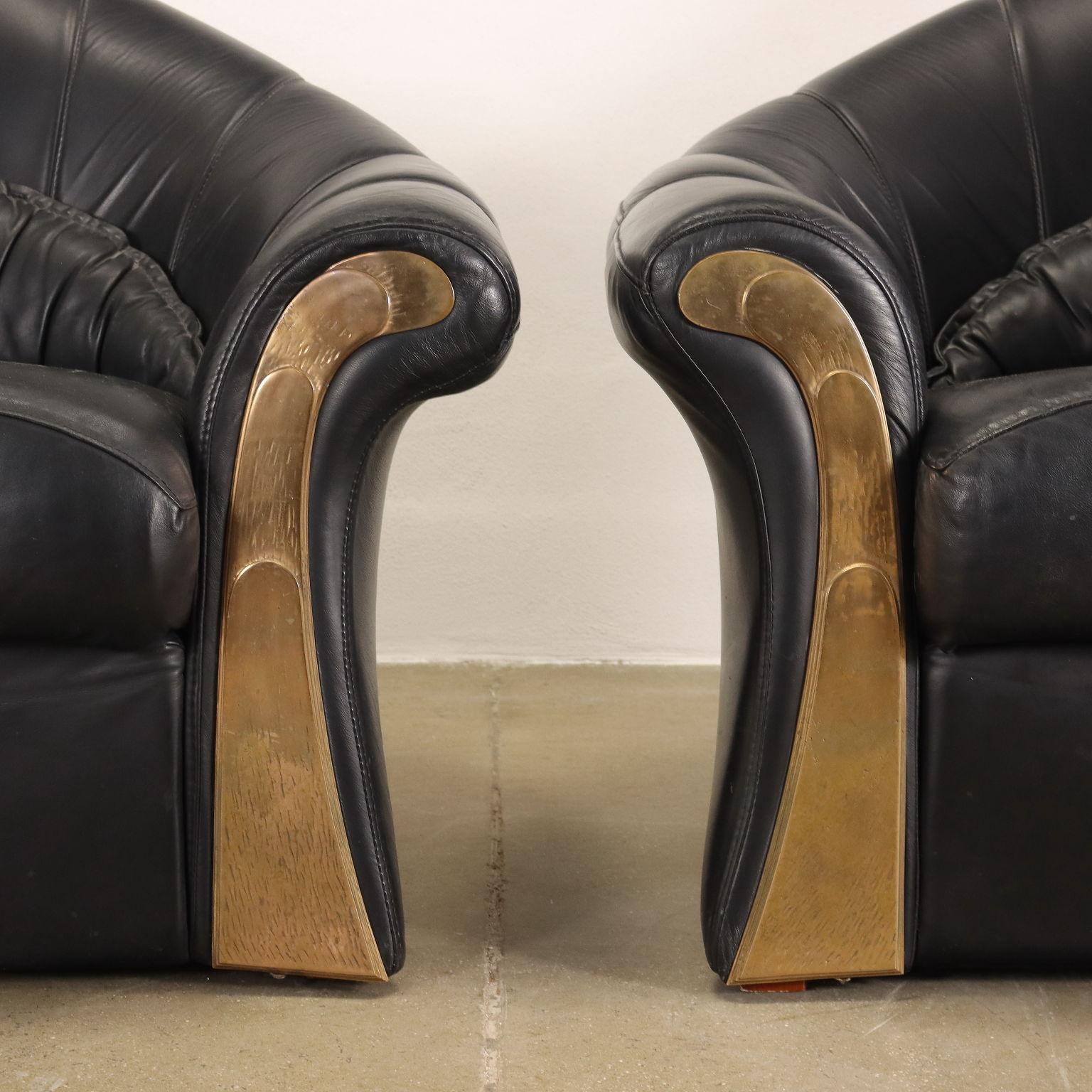Late 20th Century Couple of Armchairs Mirabili Elica Leather Italy 1980s