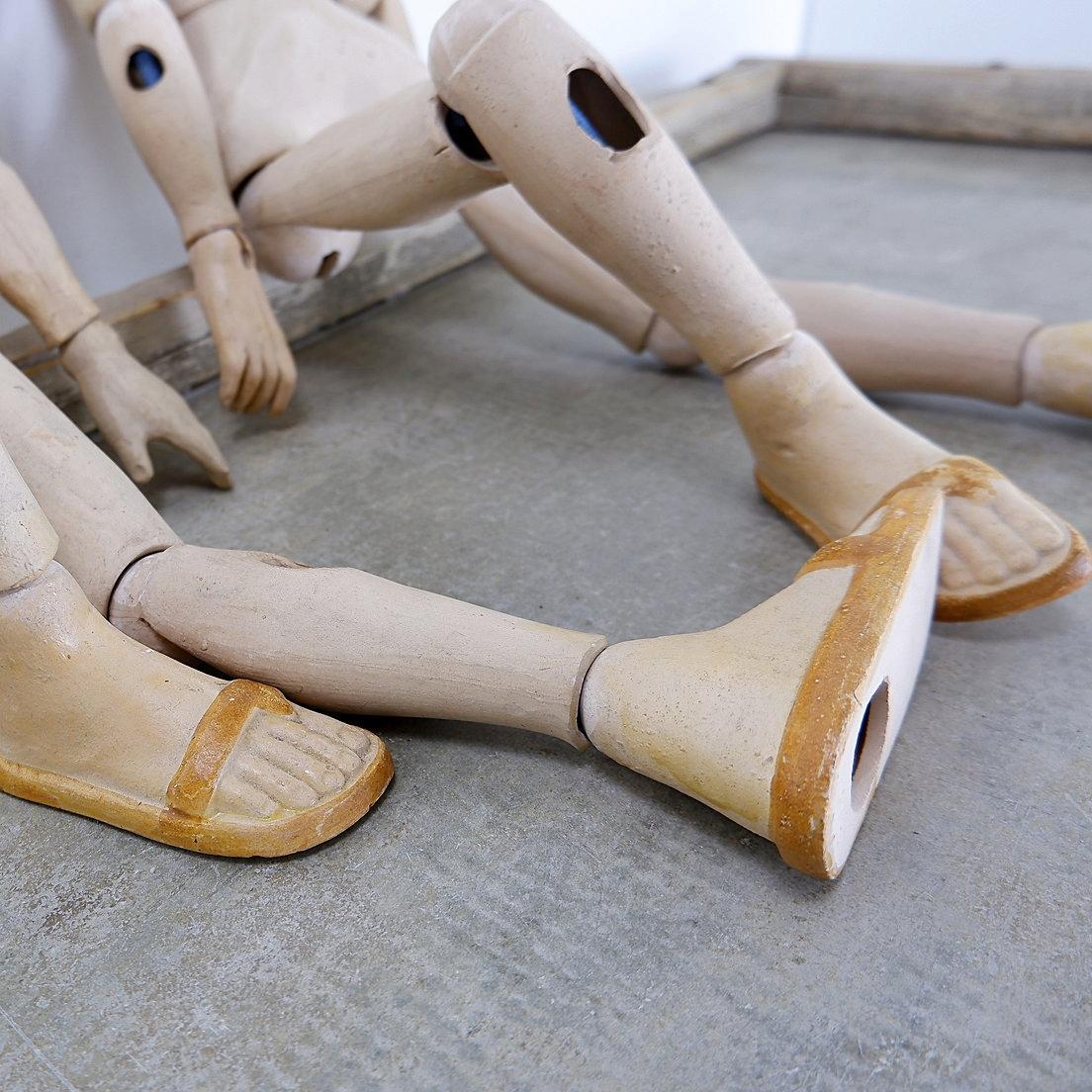 Couple of articulated terracotta mannequins For Sale 9
