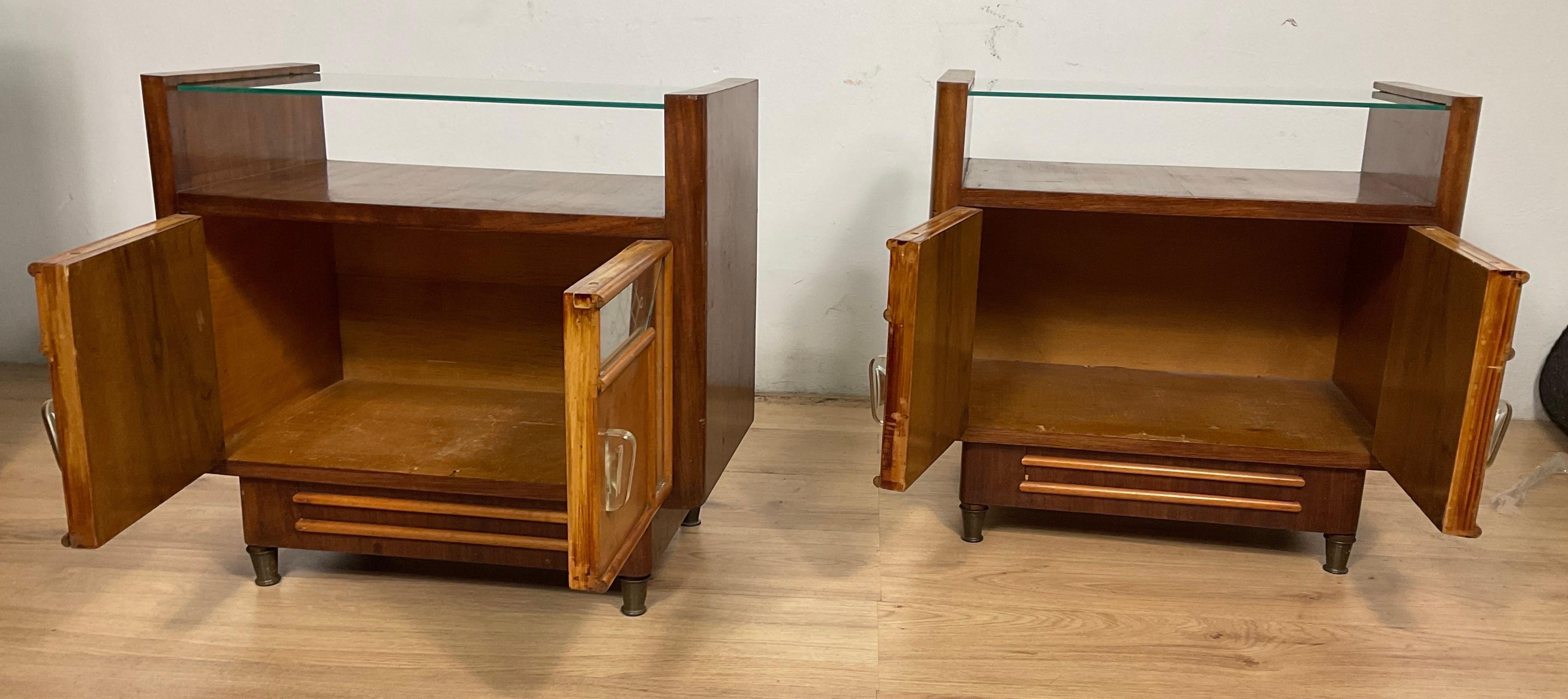 Deux tables de chevet attribuables à Luigi Brusotti des années 40 en vente 9