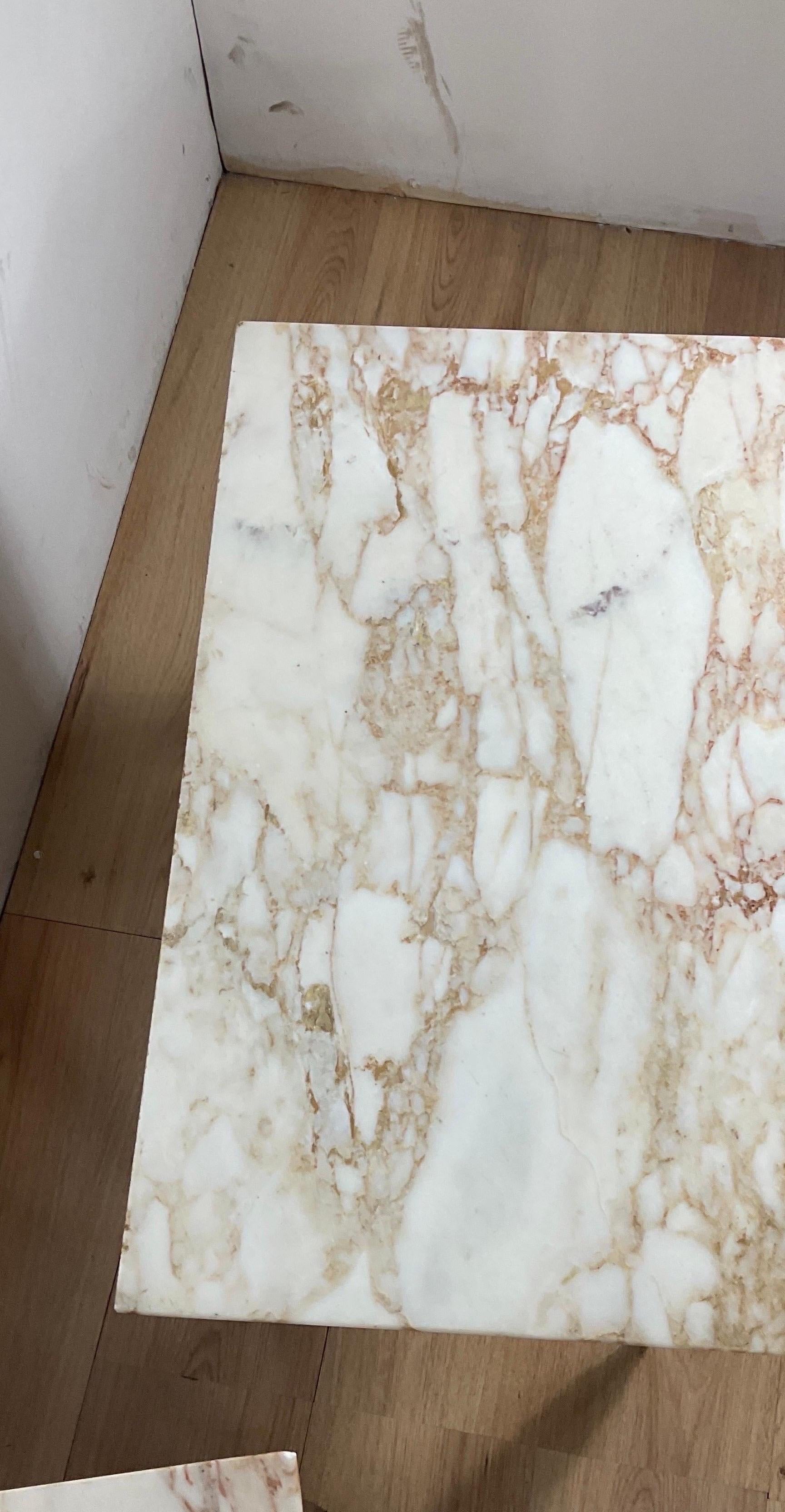 Ensemble de deux tables de chevet avec tiroir et plateau en marbre de Paolo Buffa Bon état - En vente à Catania, IT