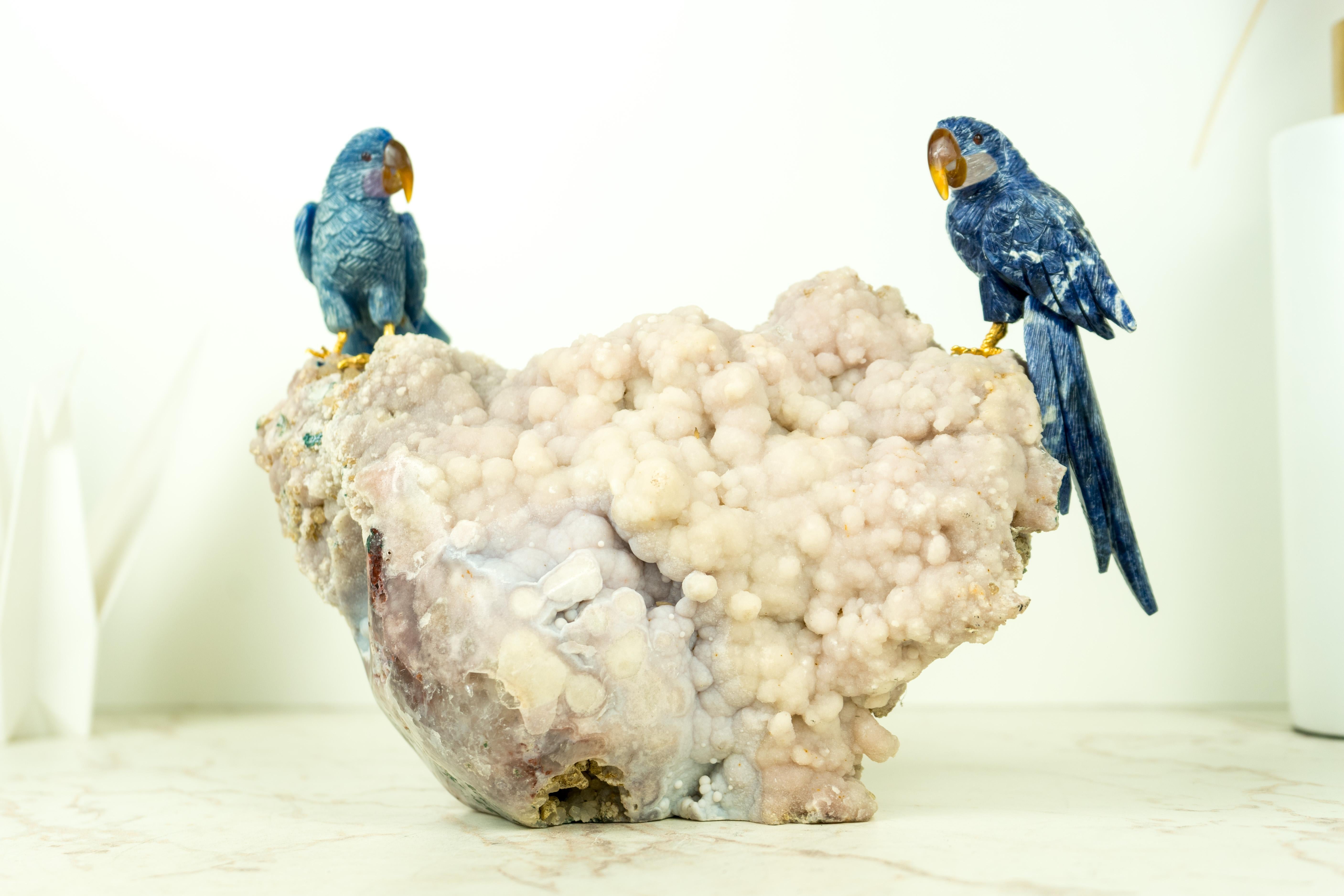 Couple of Blue Quartz Parrots Sculpture by Venturini In New Condition For Sale In Ametista Do Sul, BR
