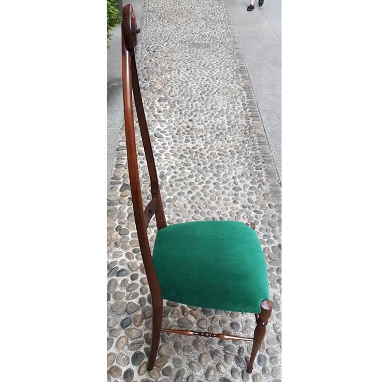 Couple of Chiavari Chairs, Aniline-Stained Beechwood, Italy, 1940s-1950s For Sale 1