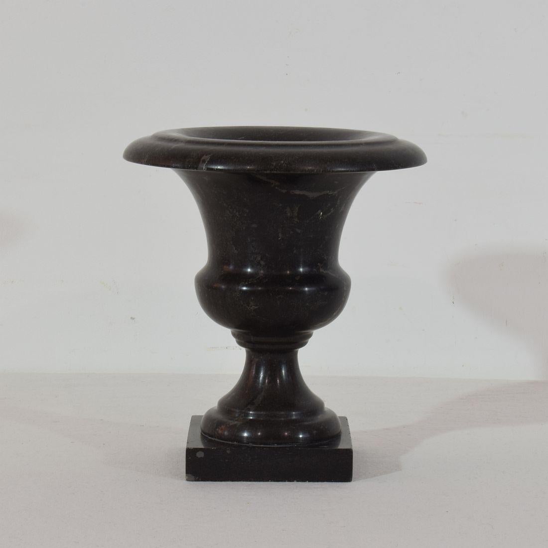 Couple of French 19th Century Black Marble Vases or Urns 3