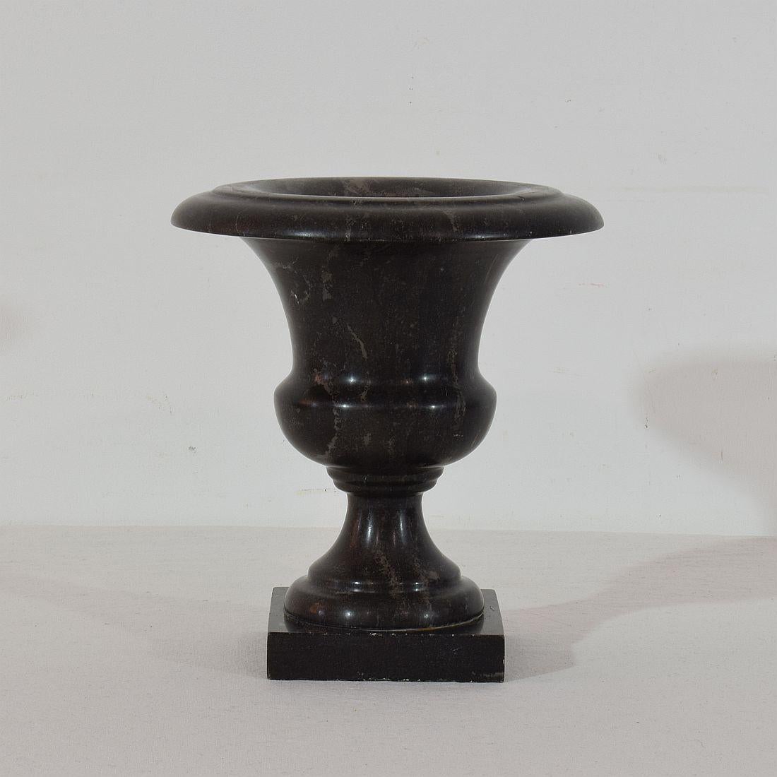 Couple of French 19th Century Black Marble Vases or Urns 4
