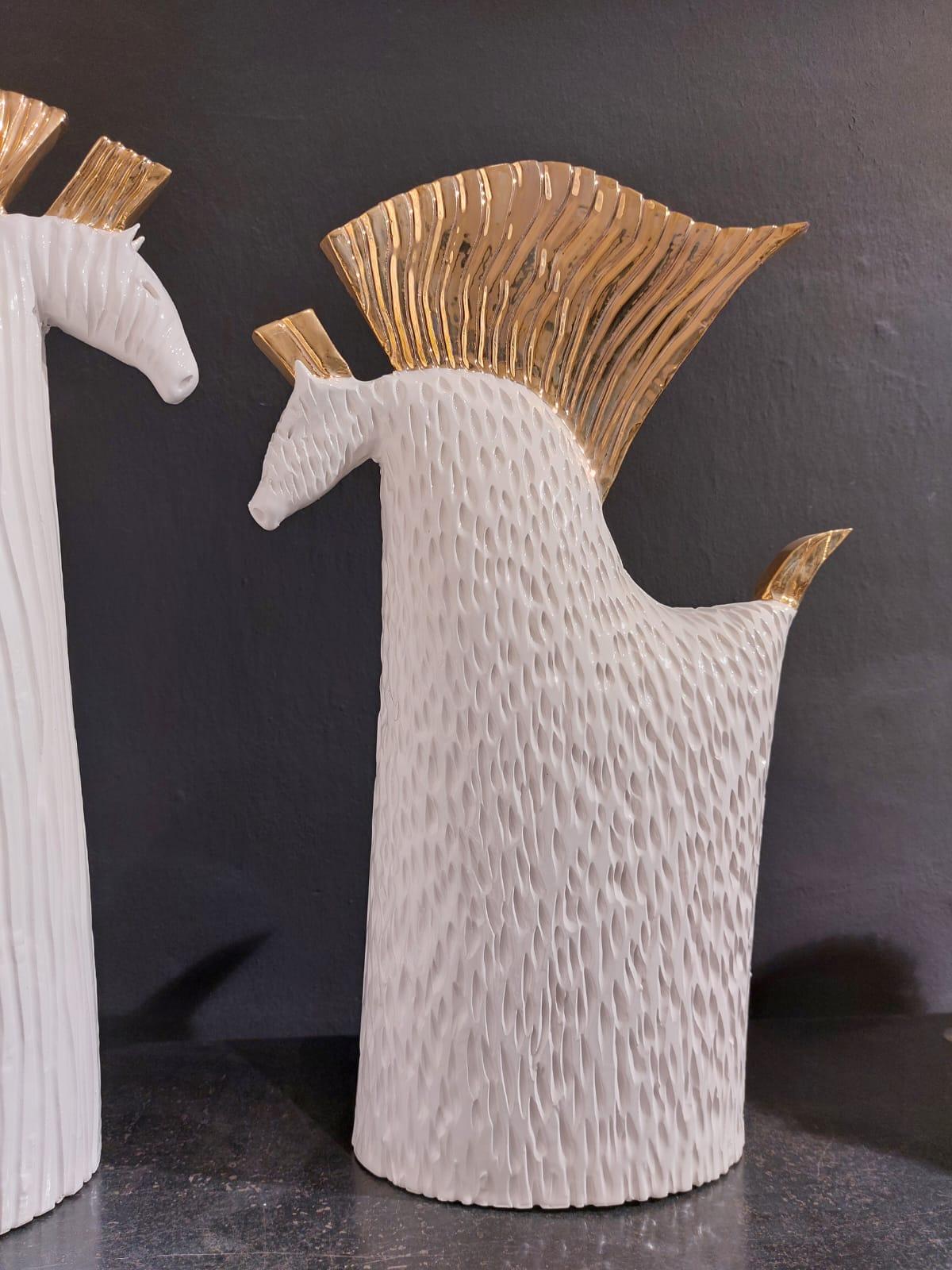 Paar Pferde in Keramik Tafelaufsatz Handgefertigt in Italien ohne Form, 2023 im Zustand „Neu“ im Angebot in San Miniato PI, IT