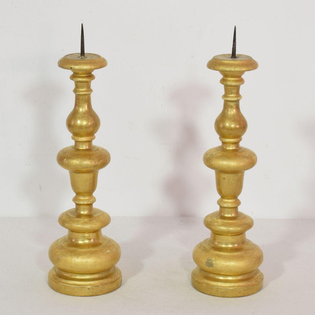 18th Century and Earlier Couple of Italian 18th Century Giltwood Baroque Candleholders