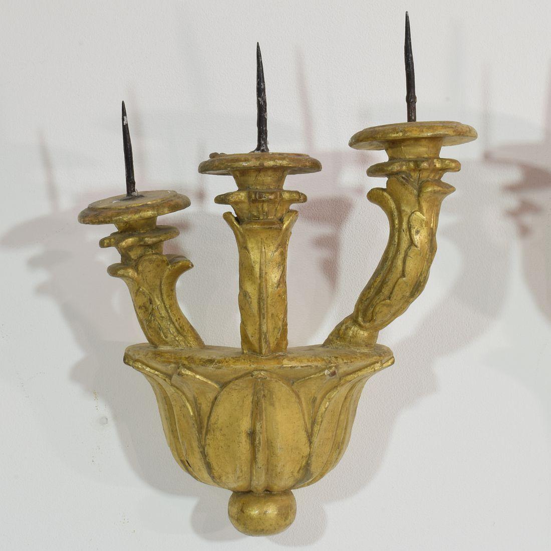 Couple of Italian 18th Century Giltwood Baroque Candleholders or Sconces 4