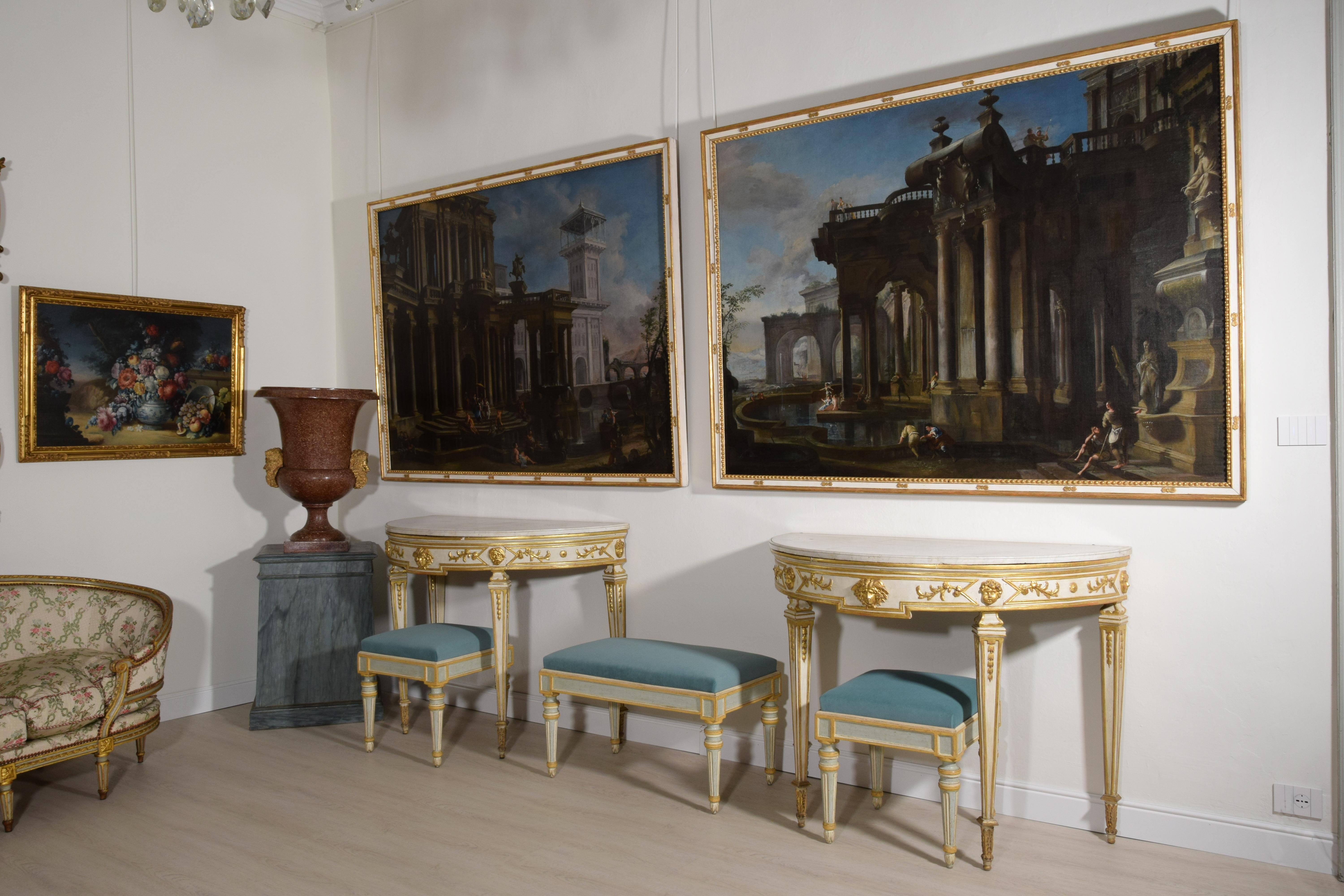 17th Century Couple of Italian Paintings Depicting Capricci, Francesco Aviani ‘1662-1715’ For Sale