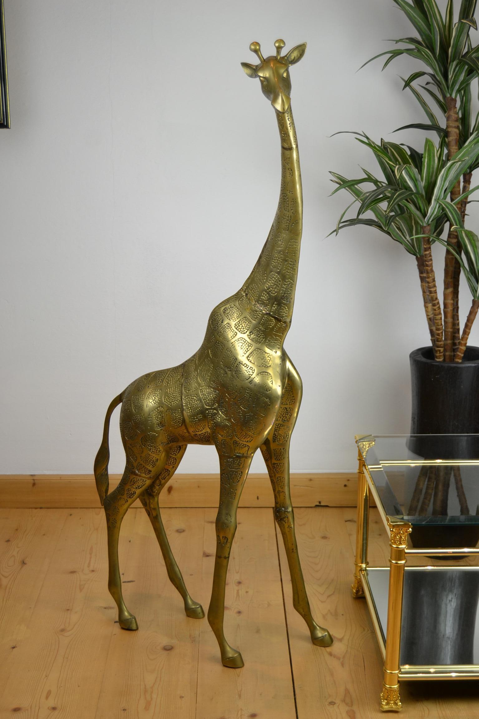 Couple of Large Brass Giraffe Floor Sculptures, Hollywood Regency, 1970s 4