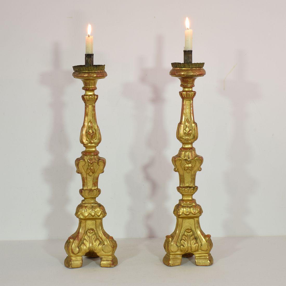 Great pair of wooden candleholders with their original gilding
Very nice type candleholder and rare to find in a pair.
Italy, circa 1780-1800.
Weathered, small losses and old repairs.