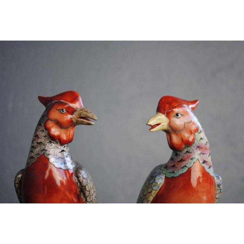 Couple of Pheasants in Famille Rose Porcelain In Good Condition For Sale In Marseille, FR