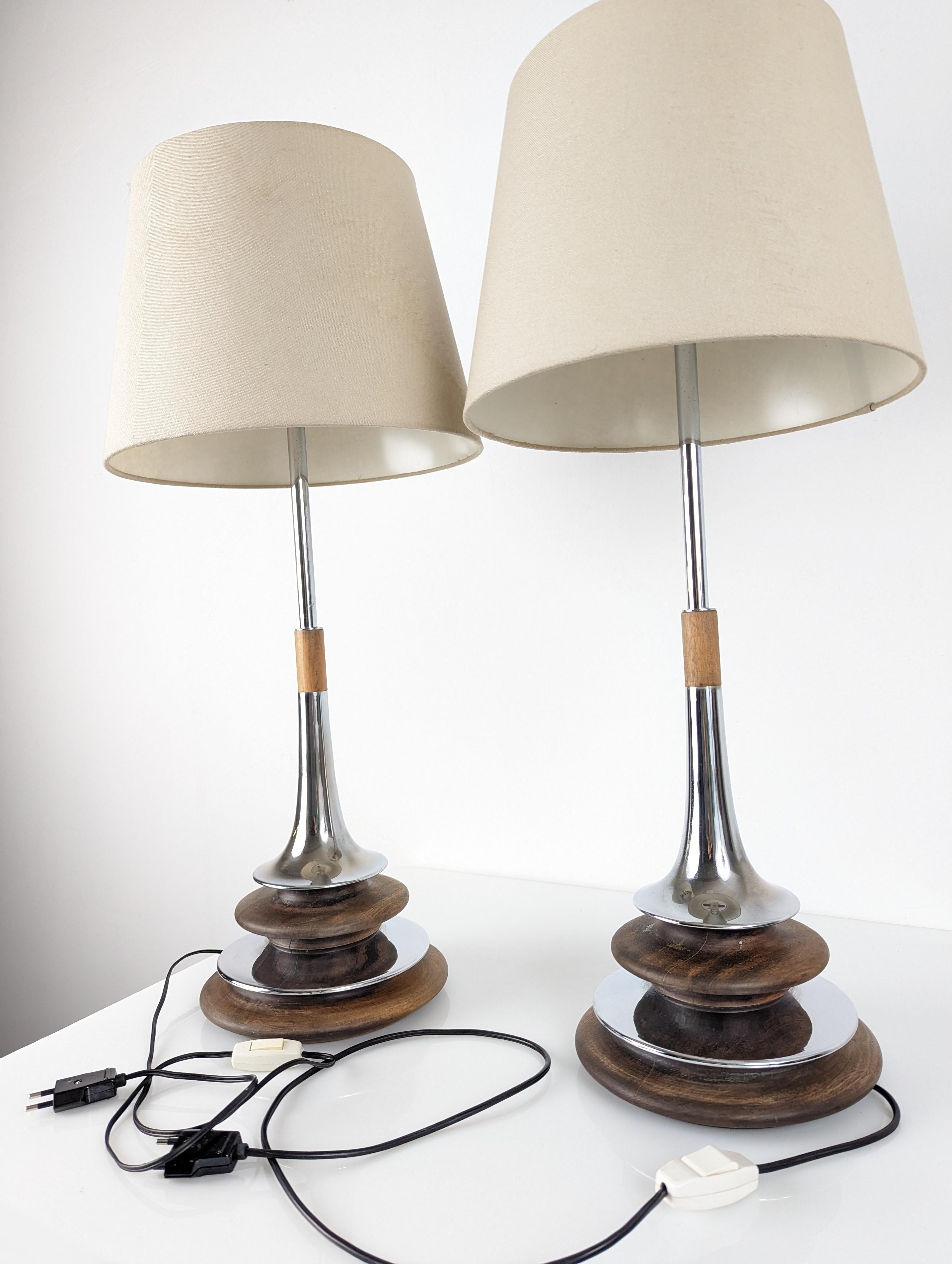 Couple of Wood Lamps and Chromed by Laurel, 1960s In Good Condition For Sale In Benalmadena, ES