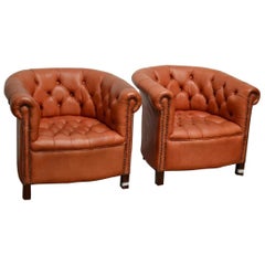 Couple / Set of Two Delta Chesterfield Tub Chairs in Leather