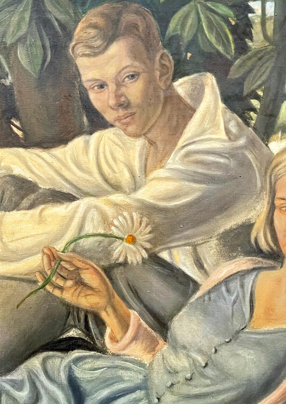 Diese charmante und schöne Darstellung zweier junger Liebender, die 1942 unter einem Baum sitzen, während nicht weit entfernt der Zweite Weltkrieg tobt, wurde von G. Lundgren in Schweden gemalt und ist eine genaue Kopie von 