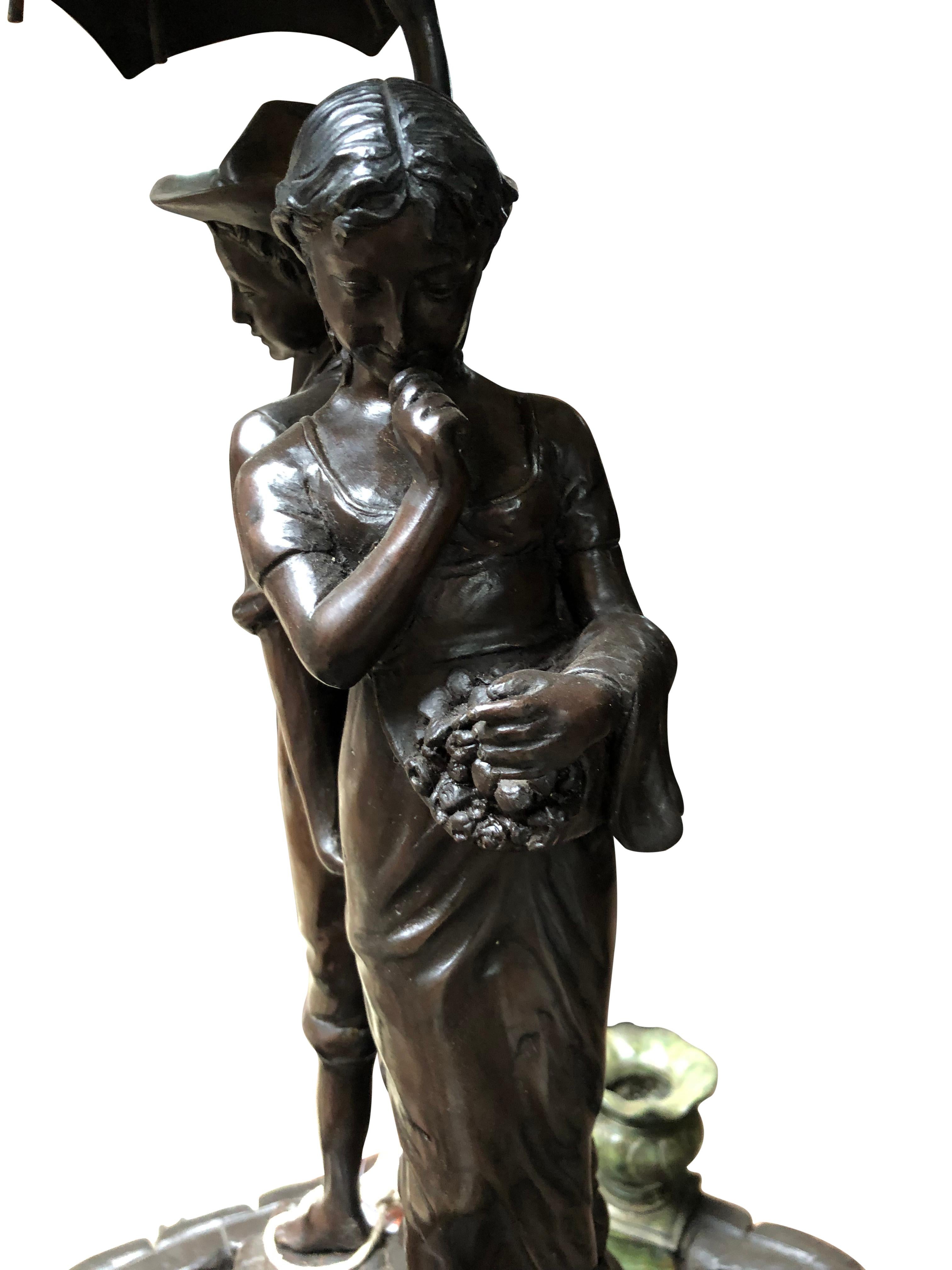 Couple With Umbrella, Bronze Fountain, 20th Century For Sale 4