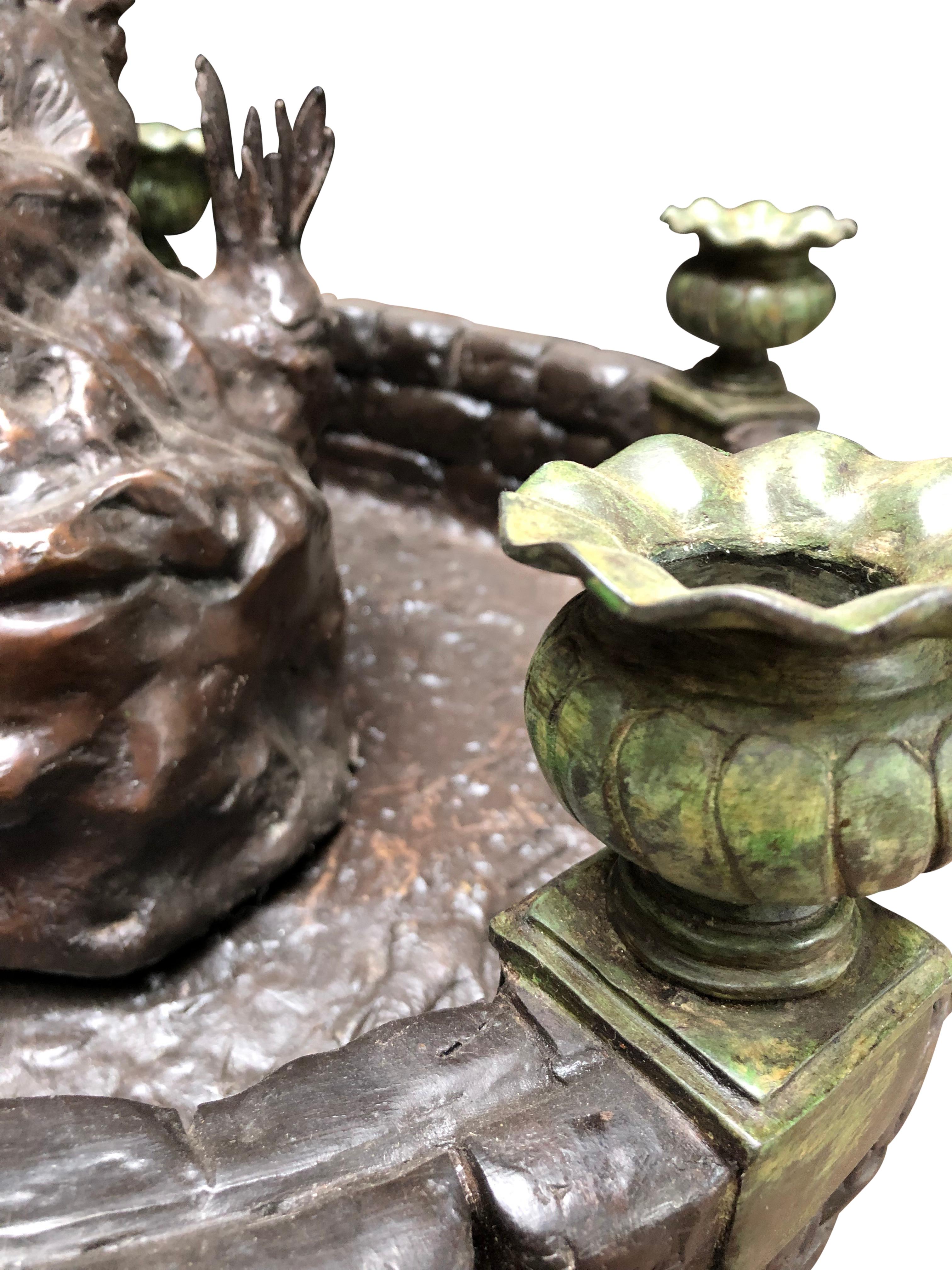 Couple With Umbrella, Bronze Fountain, 20th Century For Sale 10