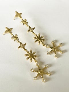 Courage Earrings in 18 Karat Yellow Gold with Diamonds