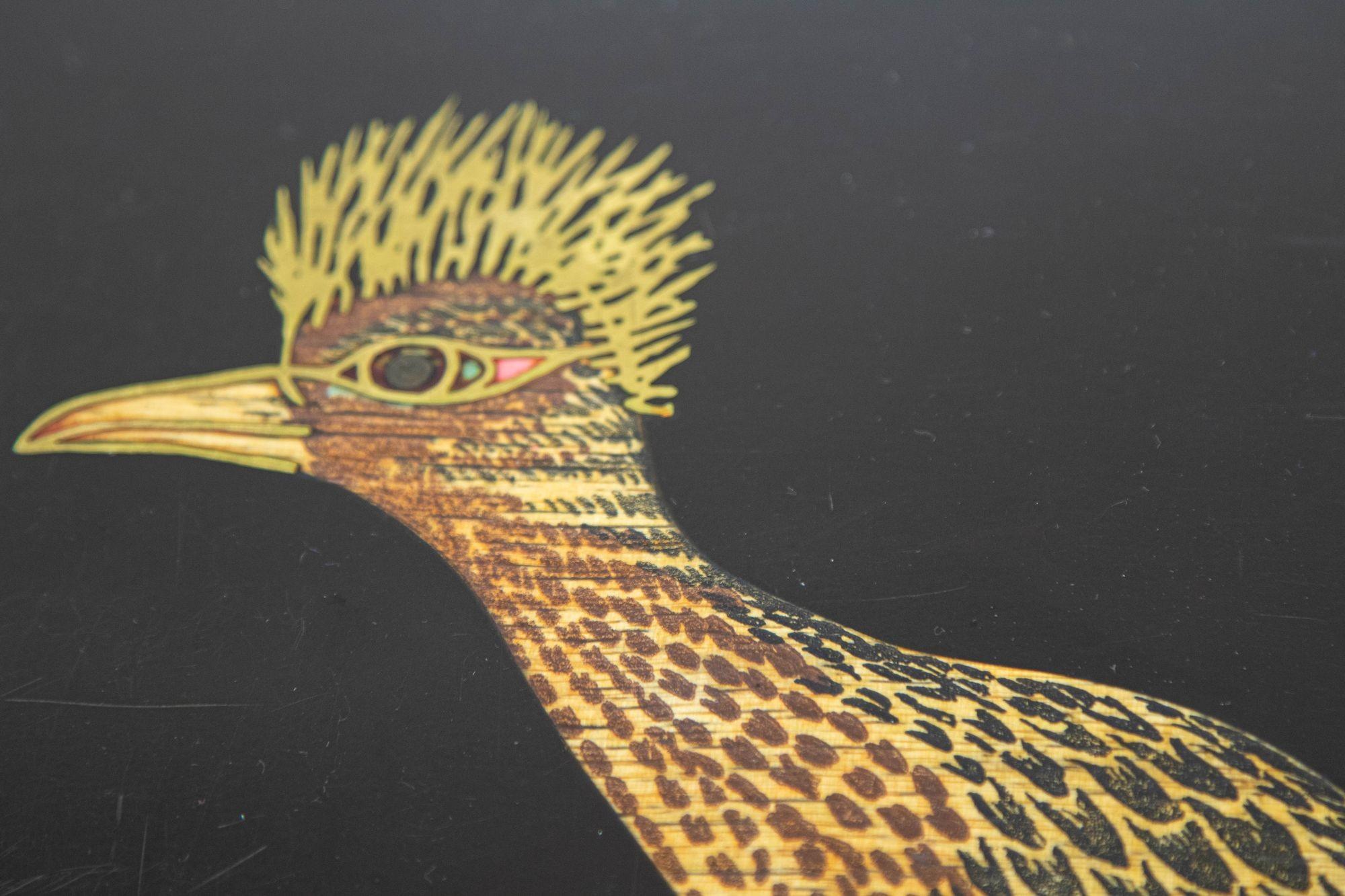 Couroc Roadrunner Bird Design Barware Bandeja para servir Vintage Circa 1960 Hecho a mano en venta
