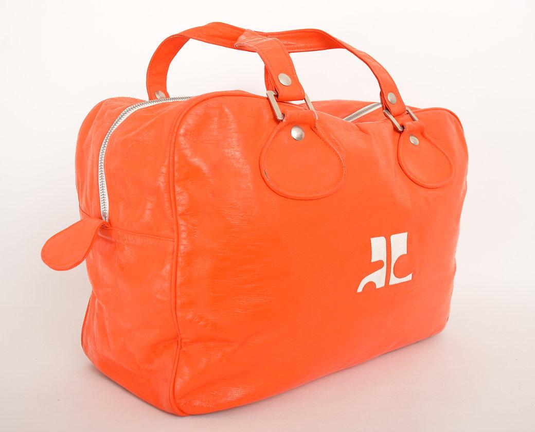 Courrèges 1960's Orange Vinyl Holdall Weekend Travel Bag en vente 3