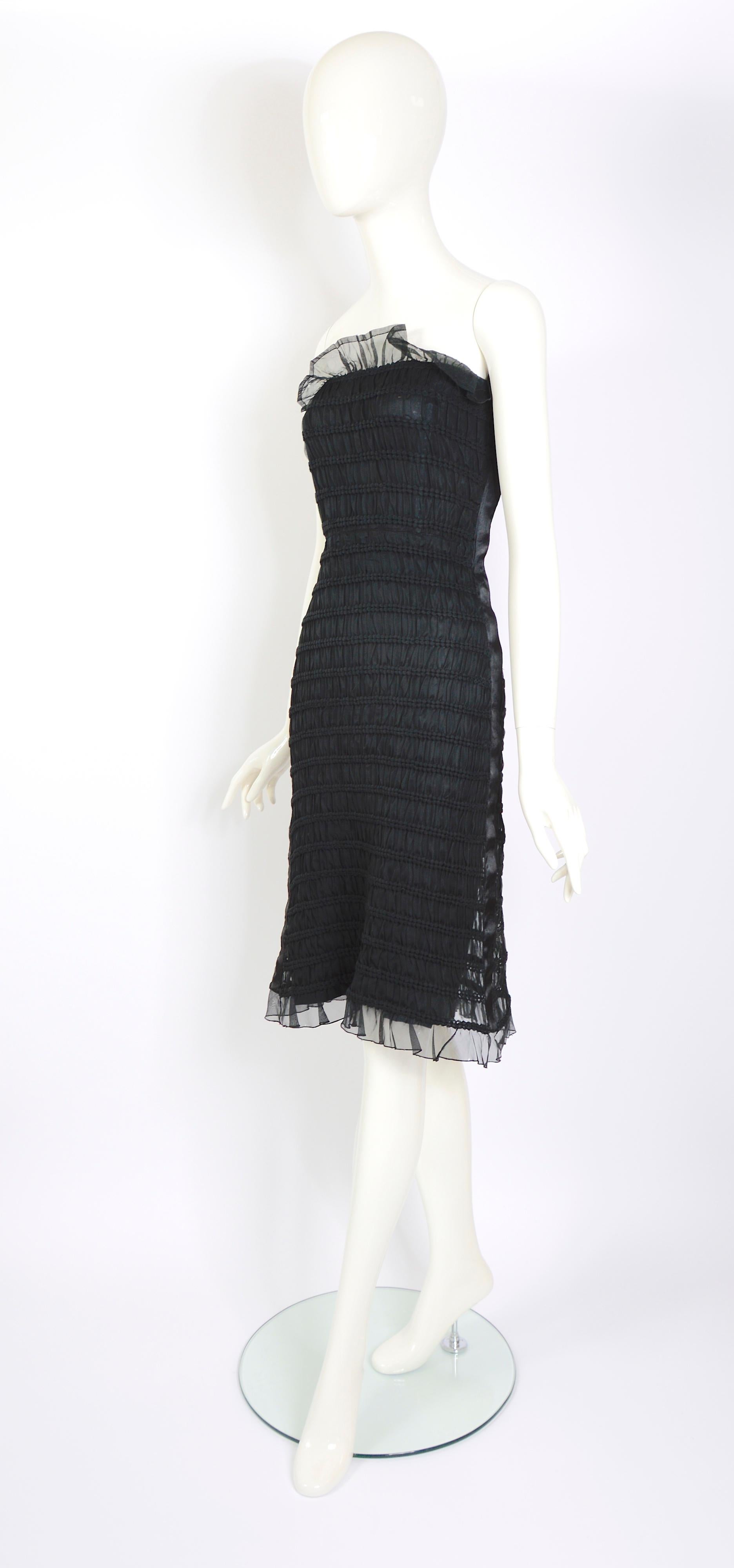 Courreges 1960s vintage black 100% silk smock boned bustier dress    For Sale 4