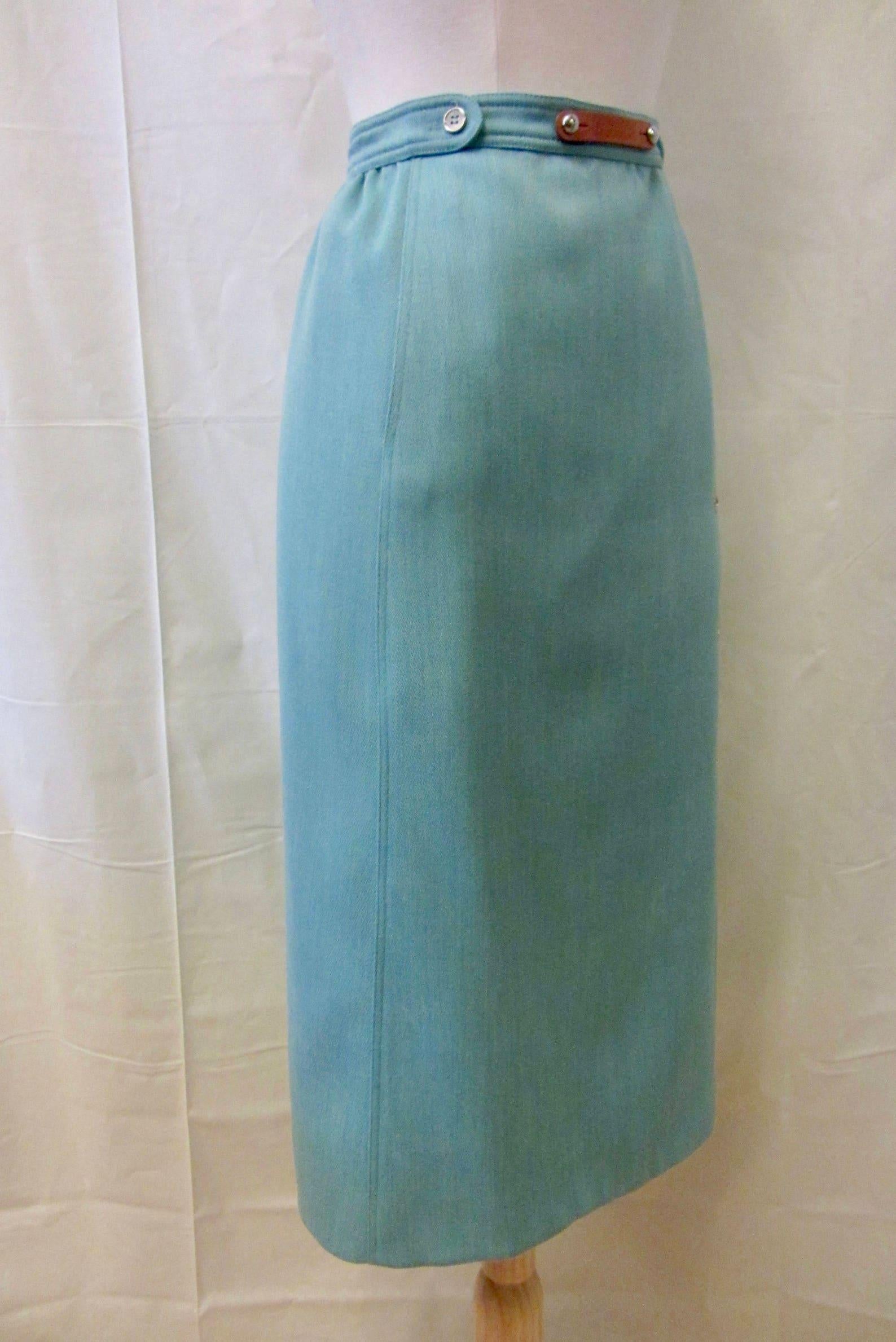 Courrèges Falda lápiz azul Gris en venta
