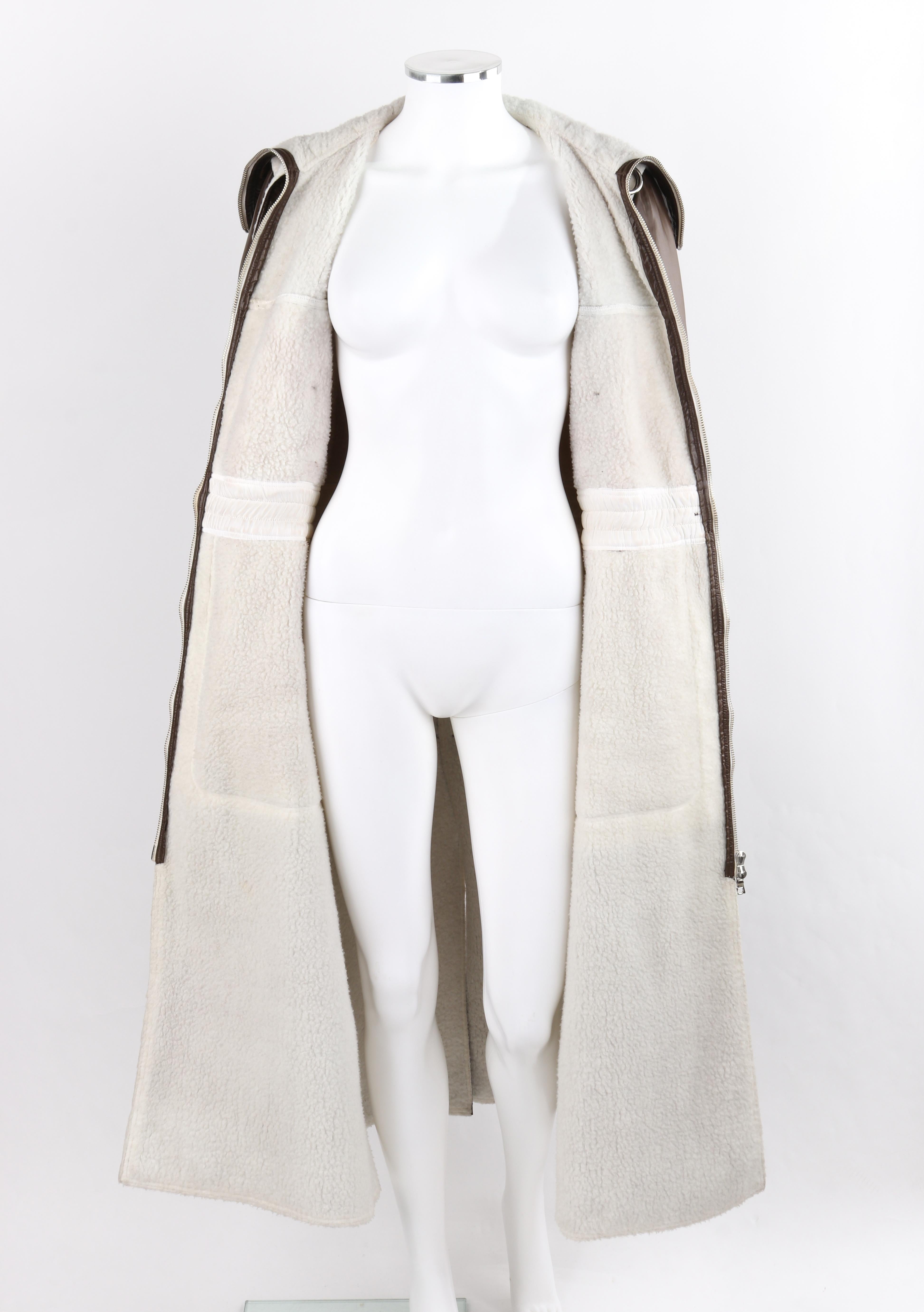 COURREGES c.1970’s Brown White Convertible Collar Full-Length Coat Jacket For Sale 3