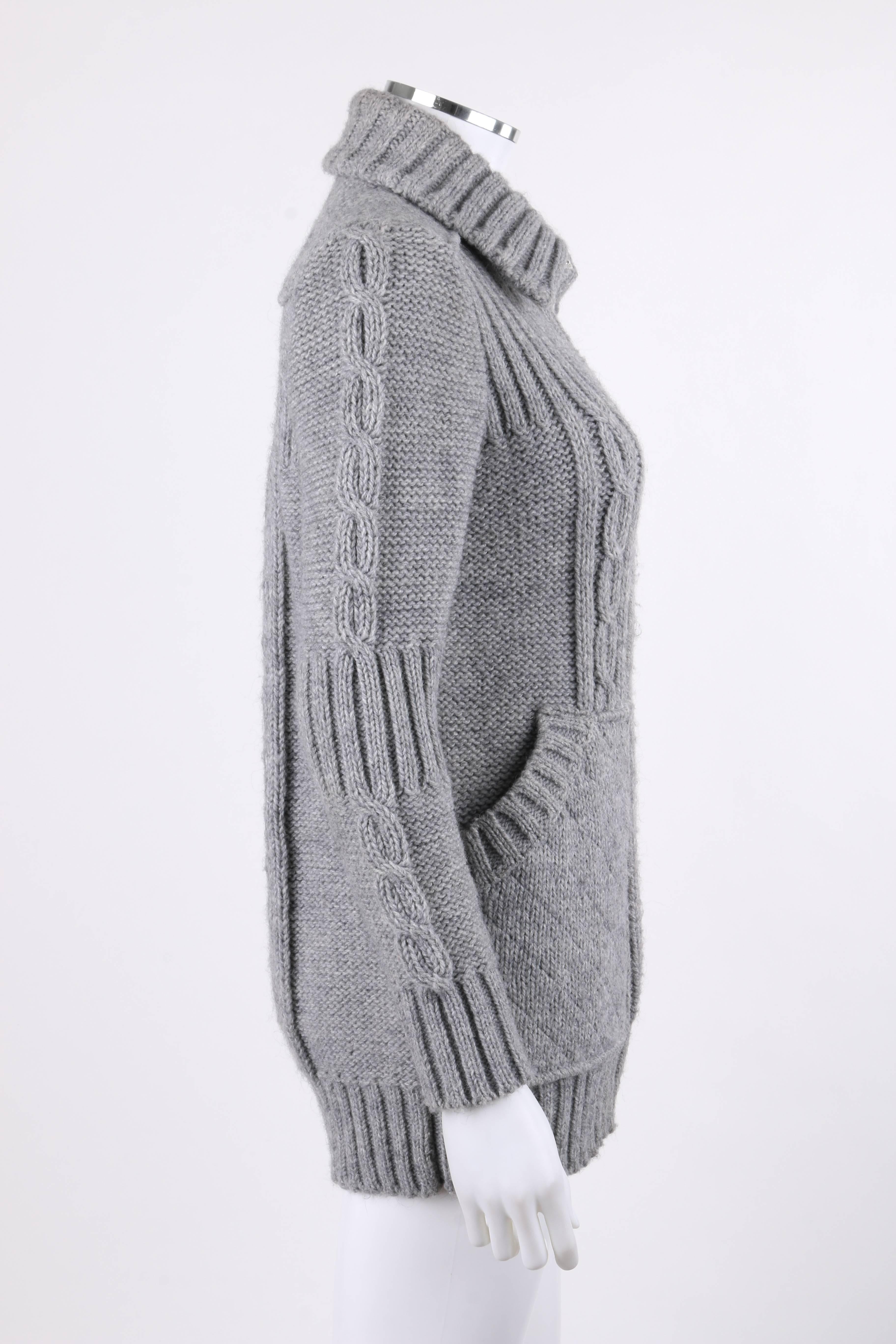 COURREGES c.1970's Gray Chunky Cable Knit Wool Zip Up Sweater Jacket In Excellent Condition In Thiensville, WI