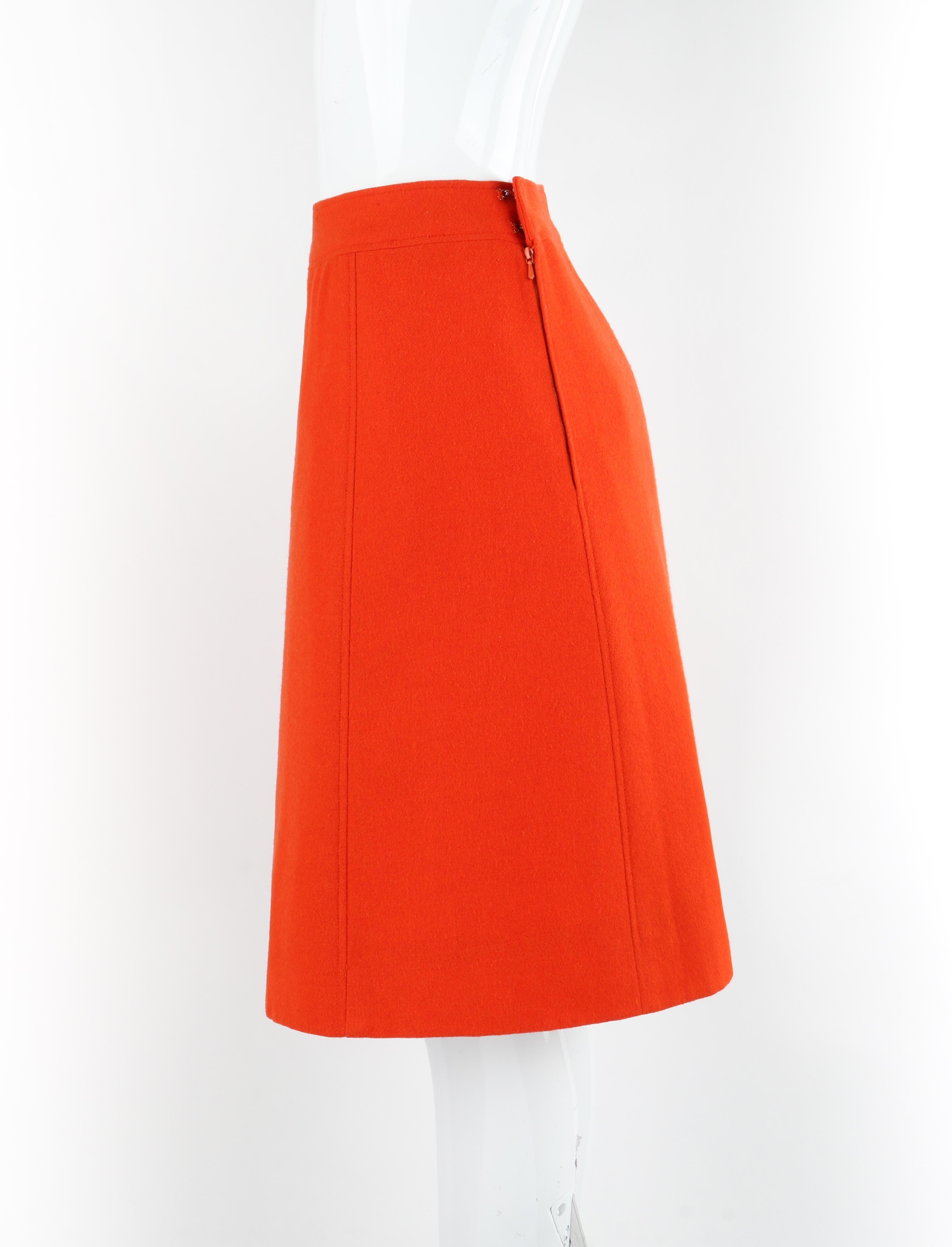 COURREGES c.1970's Orange Wool Classic Tailored A-Line Knee Length Skirt en vente 1