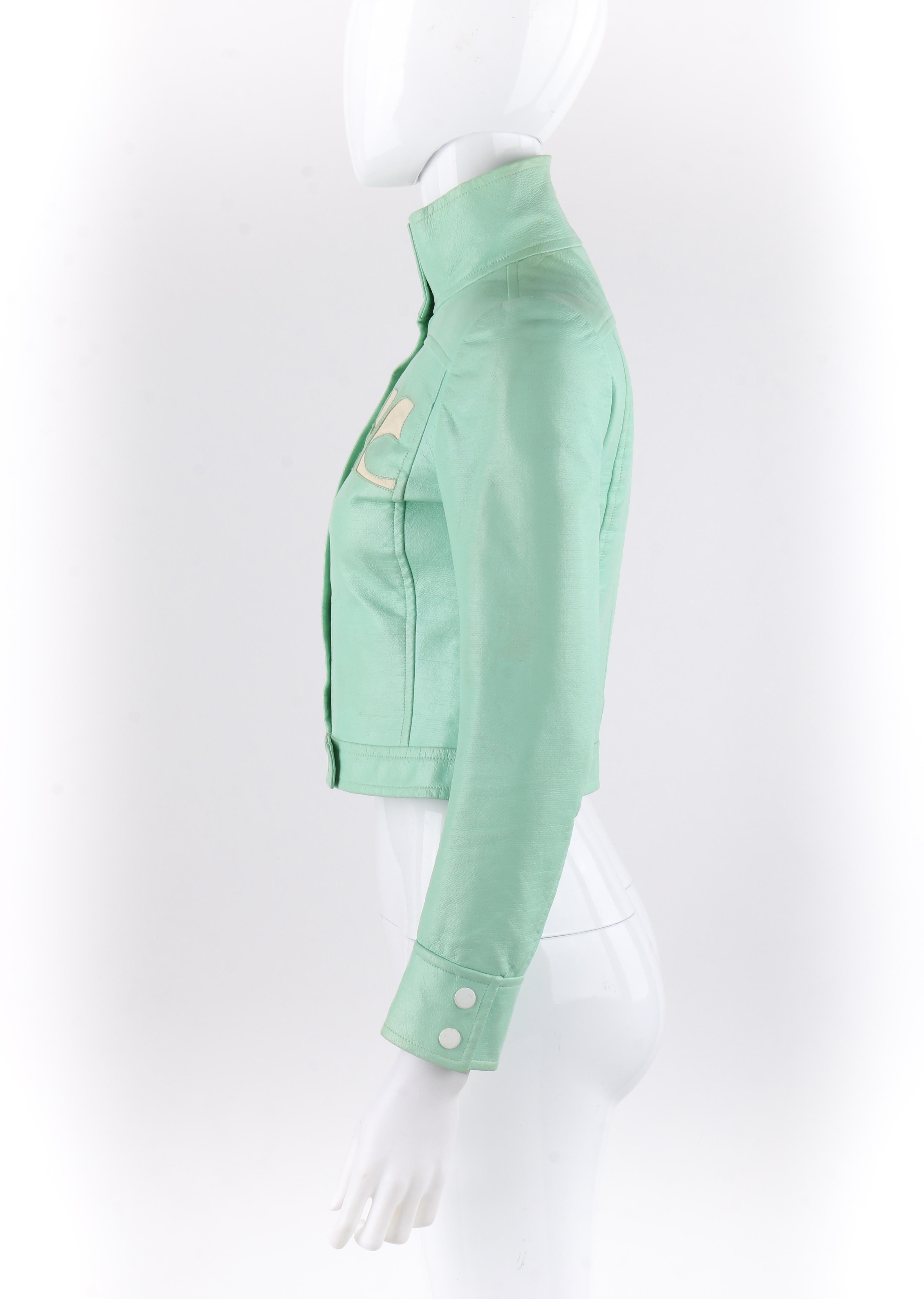 COURREGES Couture Future c.1970's Mint Green Vinyl Signature Logo Cropped Jacket In Good Condition In Thiensville, WI