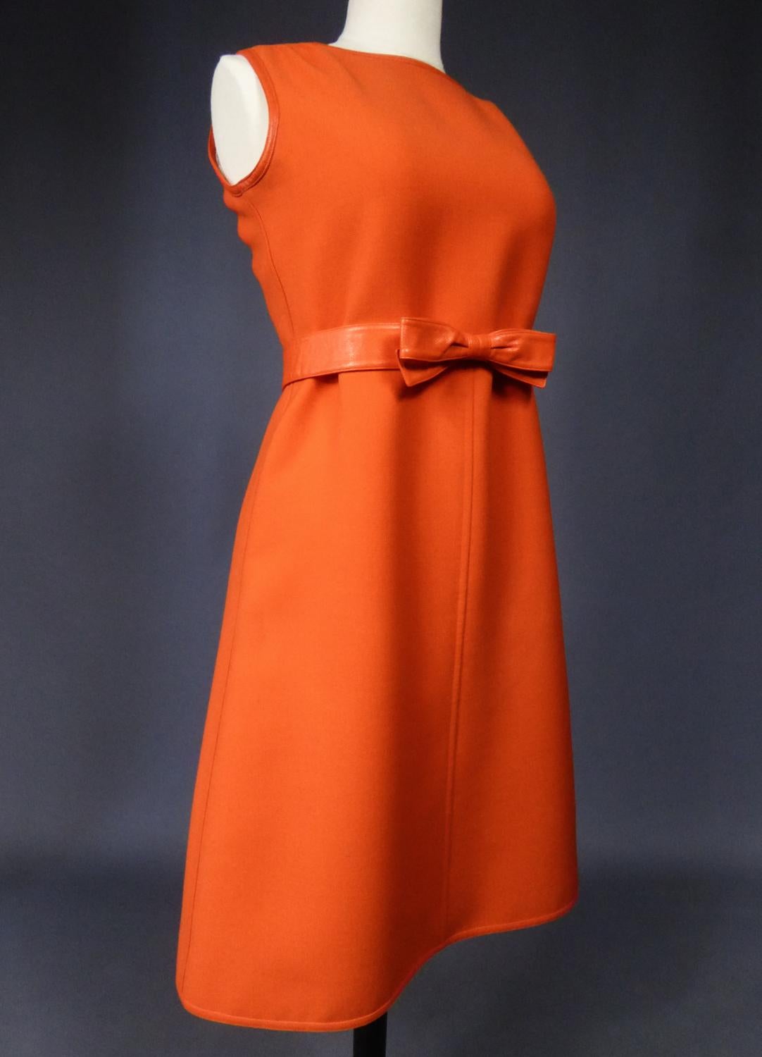 Robe française André Courrèges Couture Future numérotée 0045426 Circa 1970/1972 en vente 4