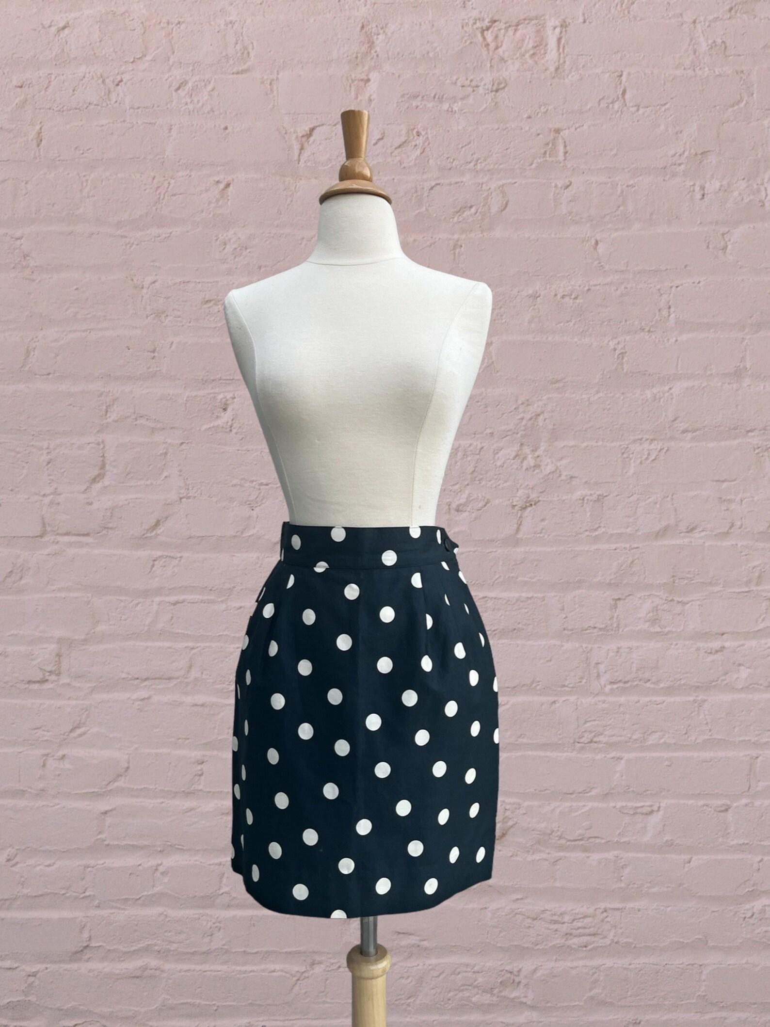 Courrèges Dark Blue Polka Dot Skirt In Excellent Condition For Sale In Brooklyn, NY