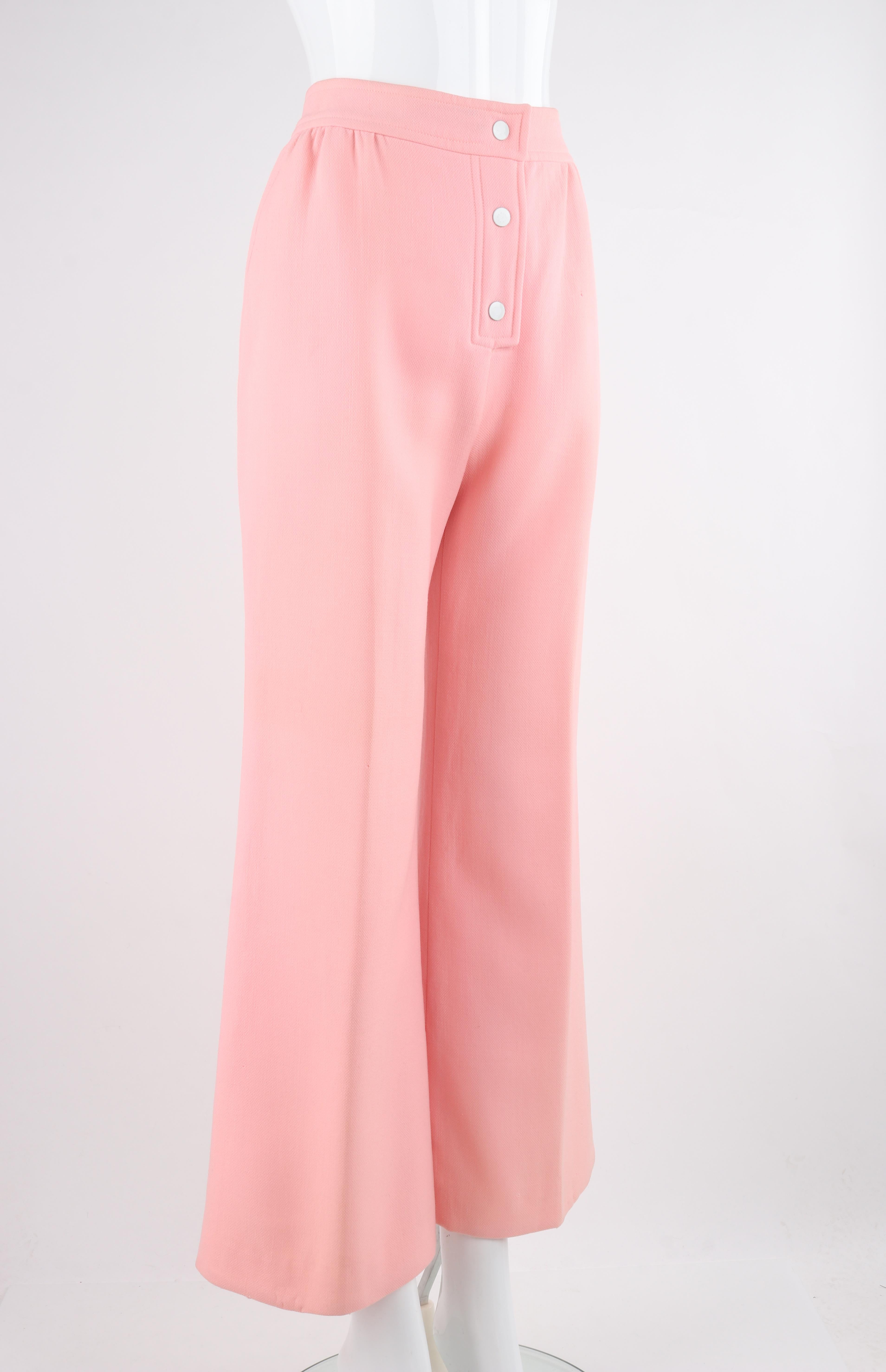 COURREGES Hyperbole c.1970's Vtg Pink Wool High Rise Wide Leg Trouser Pants In Good Condition For Sale In Thiensville, WI