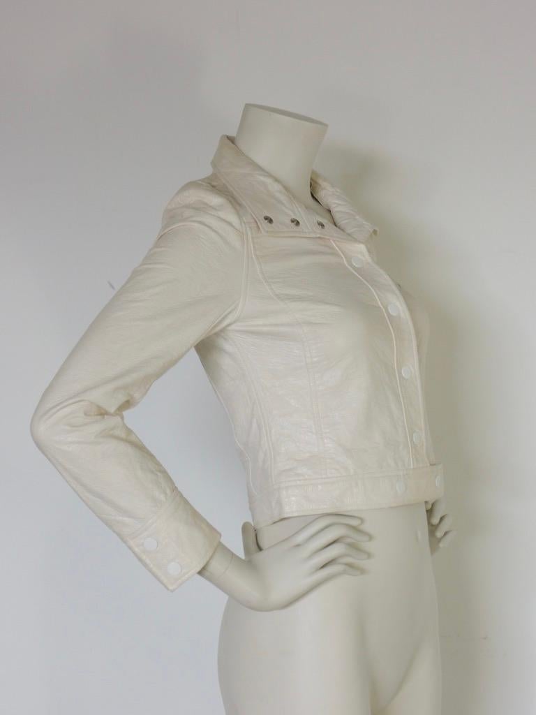 Women's Courreges Iconic White Cropped Logo Jacket For Sale